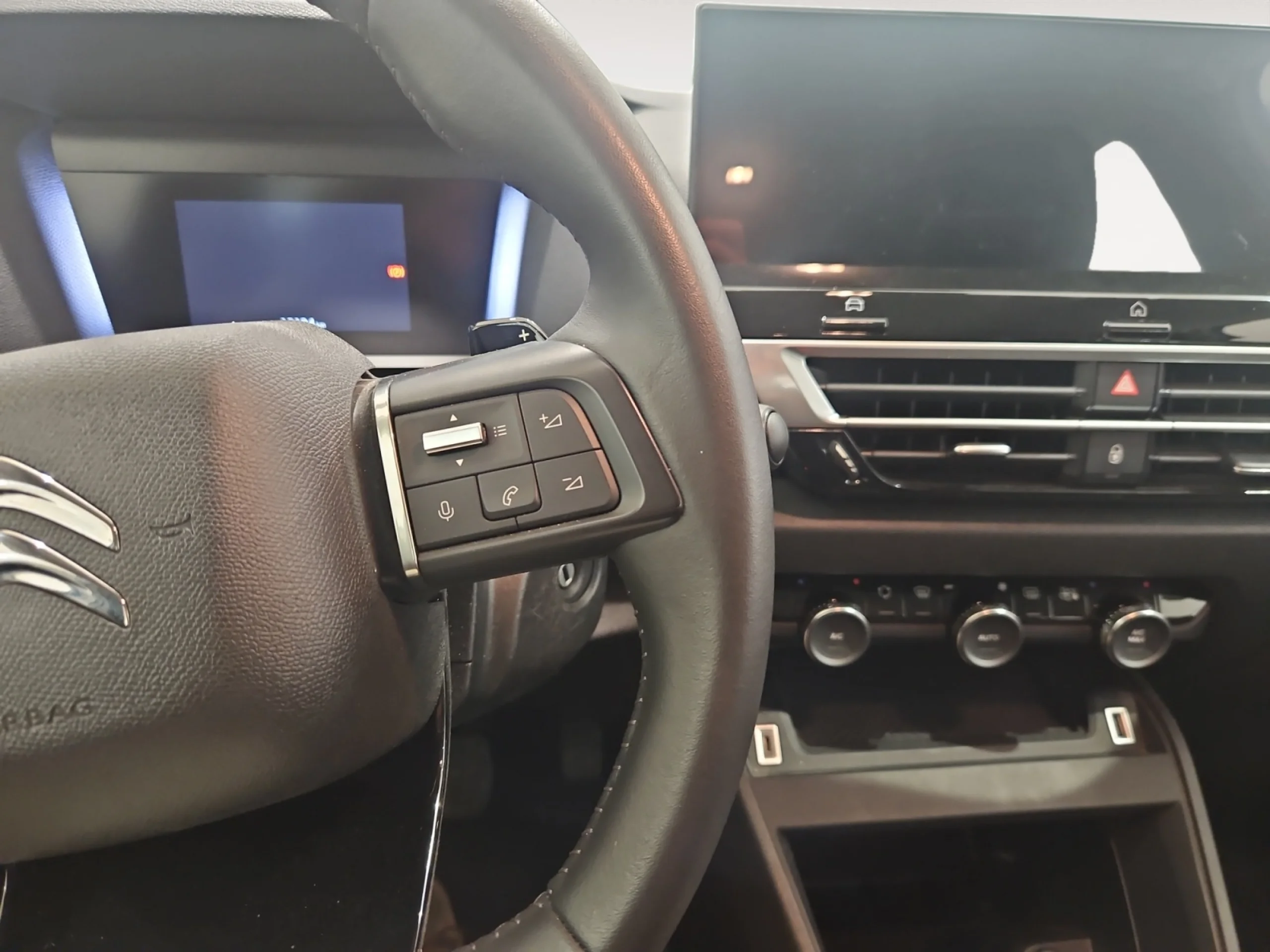 CITROEN C4 BLUEHDI 130 S&S EAT8 FEEL PACK - Foto 15