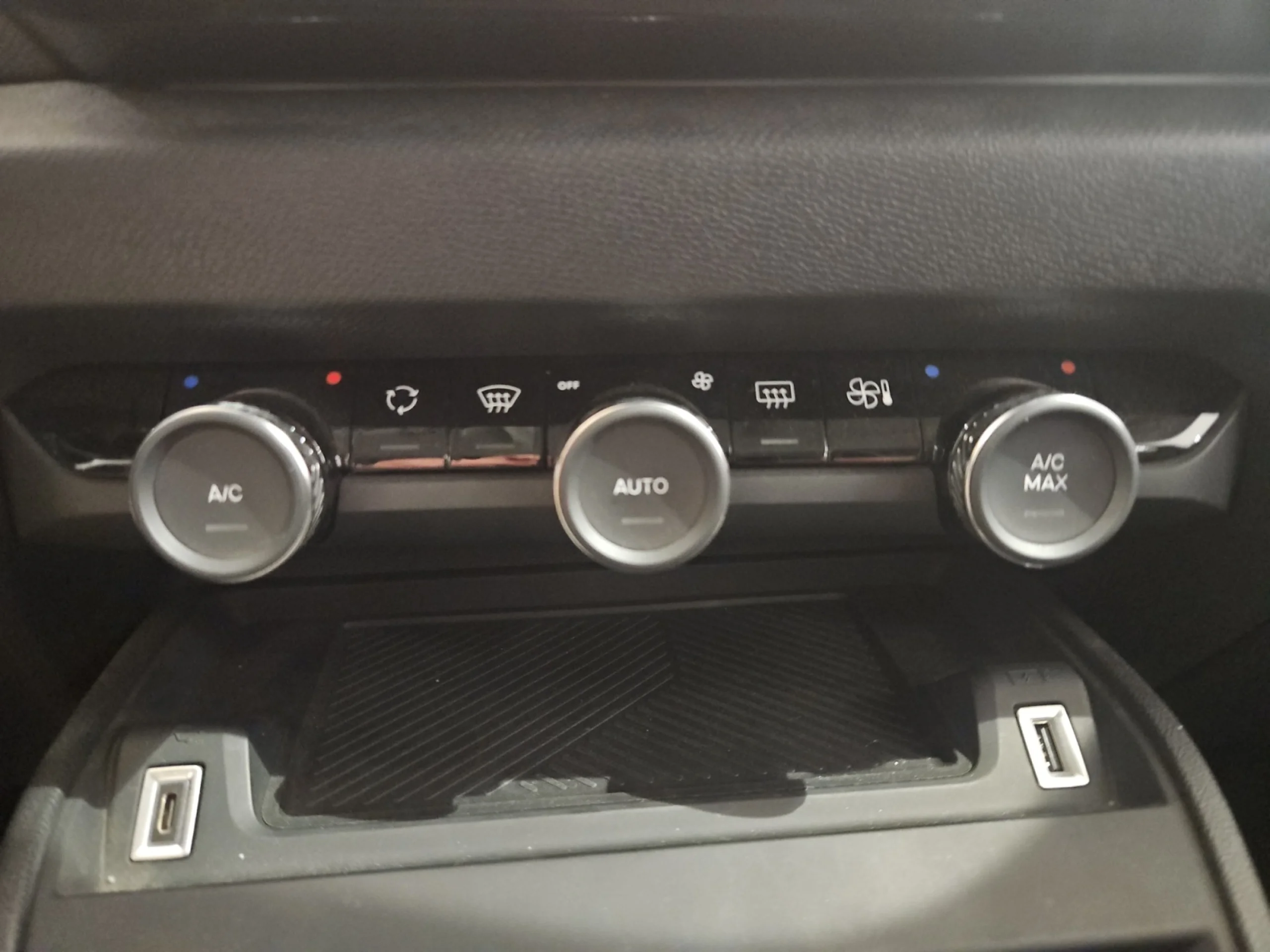 CITROEN C4 BLUEHDI 130 S&S EAT8 FEEL PACK - Foto 16