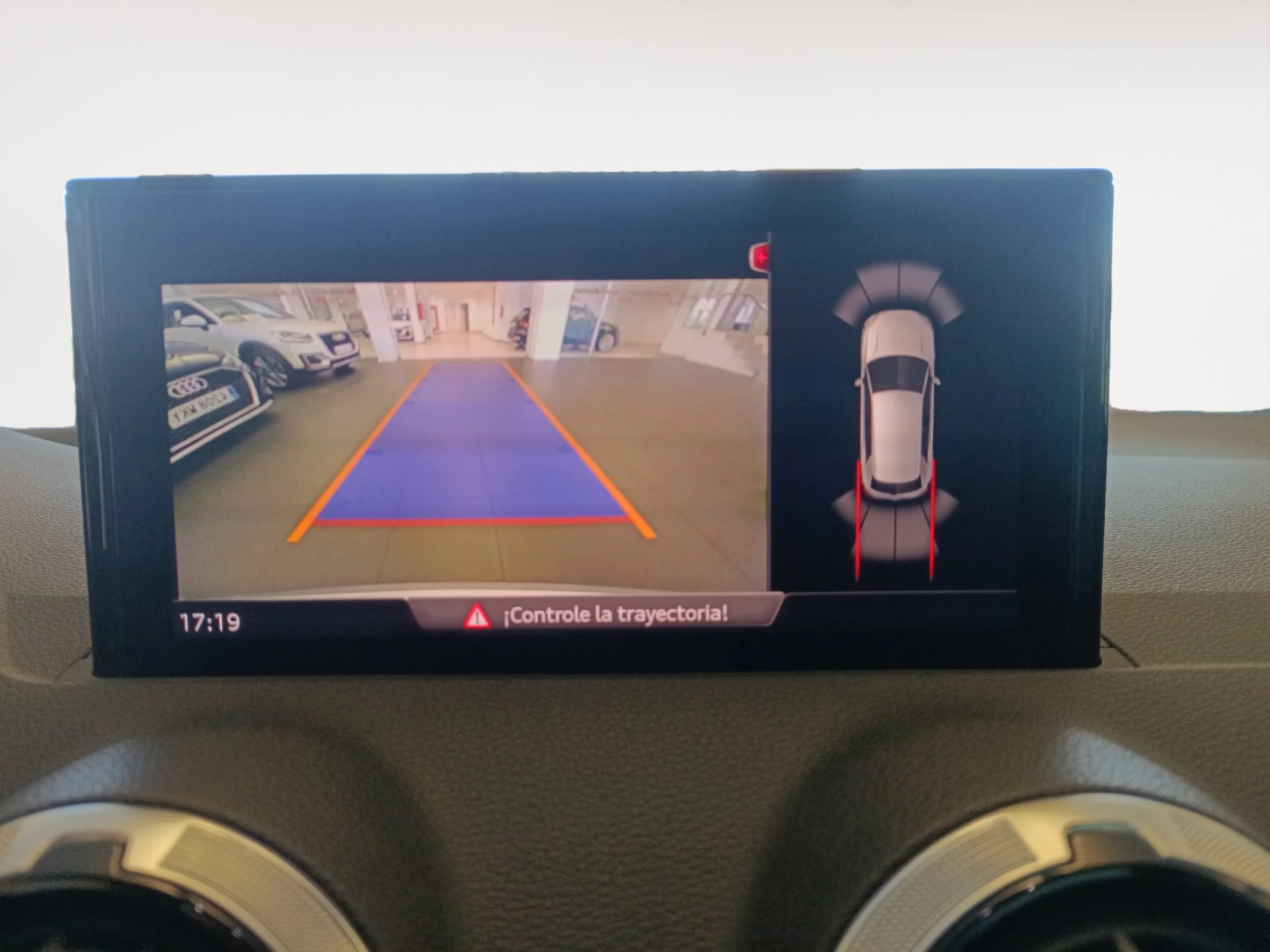 AUDI Q2 30 TFSI 81KW (110CV) - Foto 15