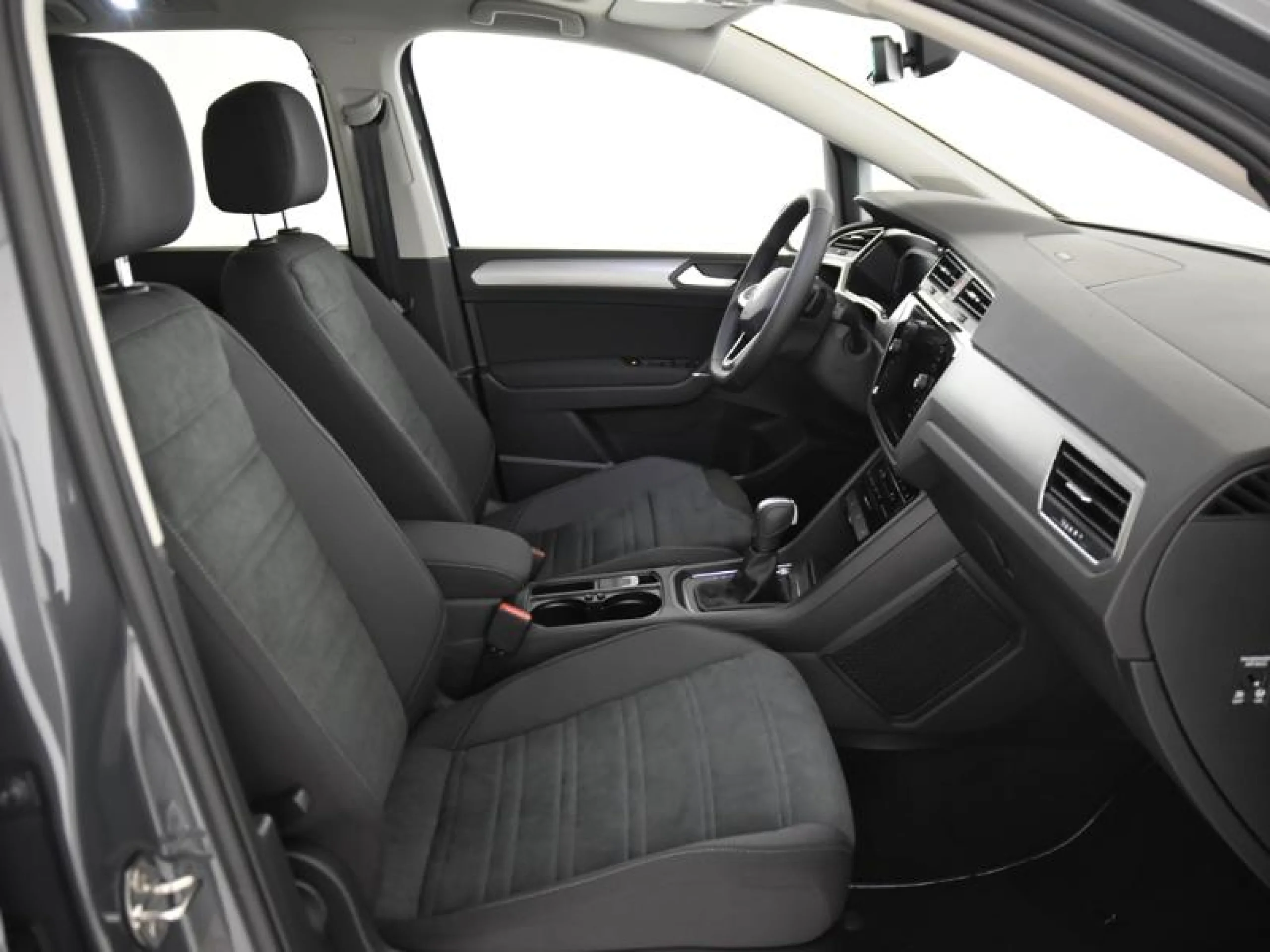 VOLKSWAGEN TOURAN TOURAN MÁS 2.0 TDI 110 KW (150 CV)  AUTOMÁTICO DSG 7 VEL. - Foto 5