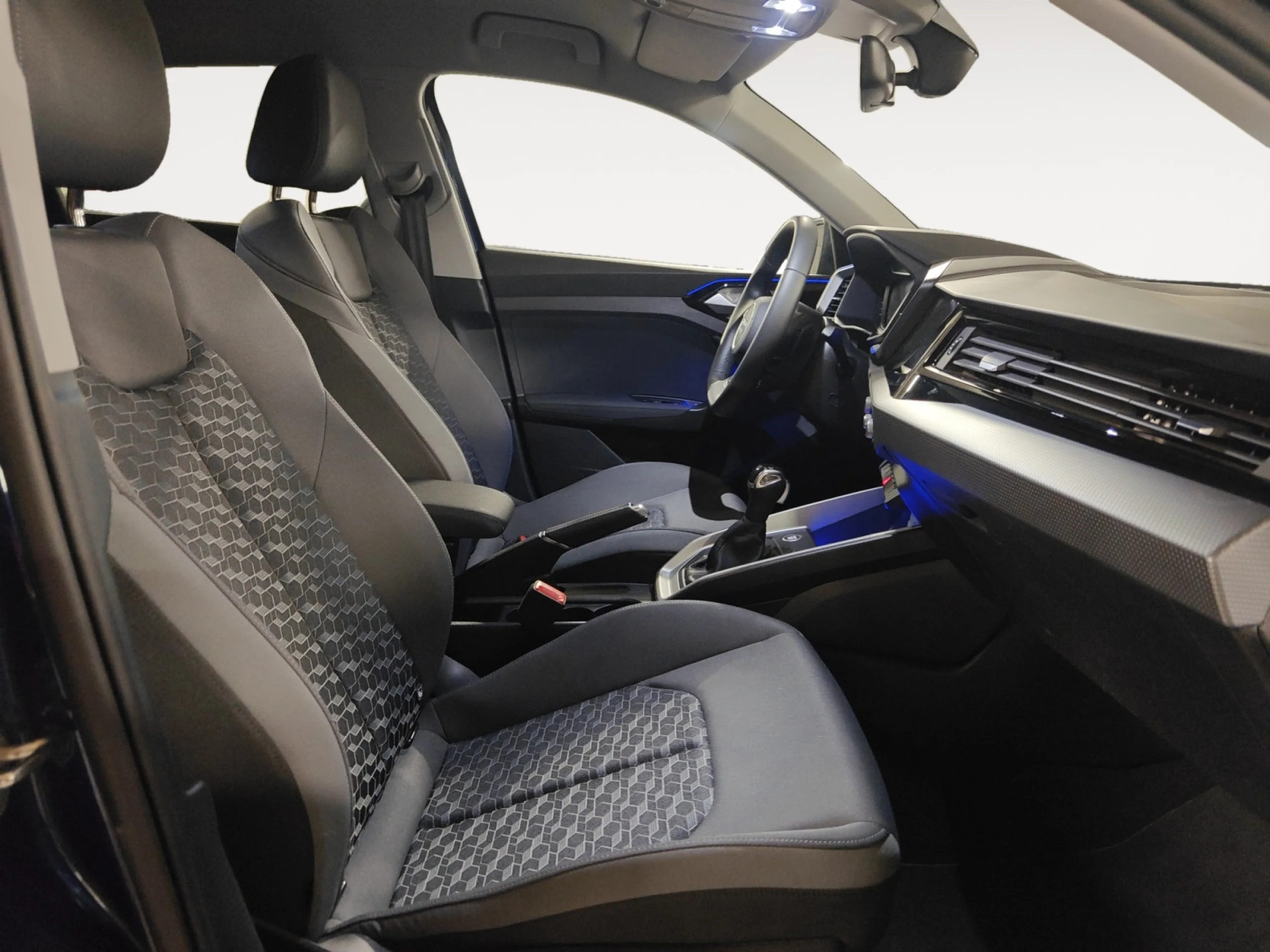 AUDI A1 SPORTBACK ADRENALIN 30 TFSI 85KW (116CV) - Foto 5