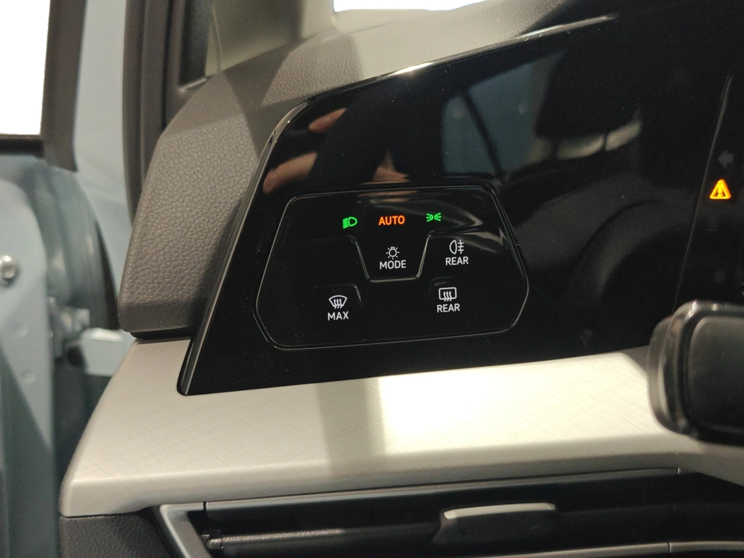 VOLKSWAGEN GOLF MATCH 1.5 PHEV 110KW / 85KW DSG - Foto 12