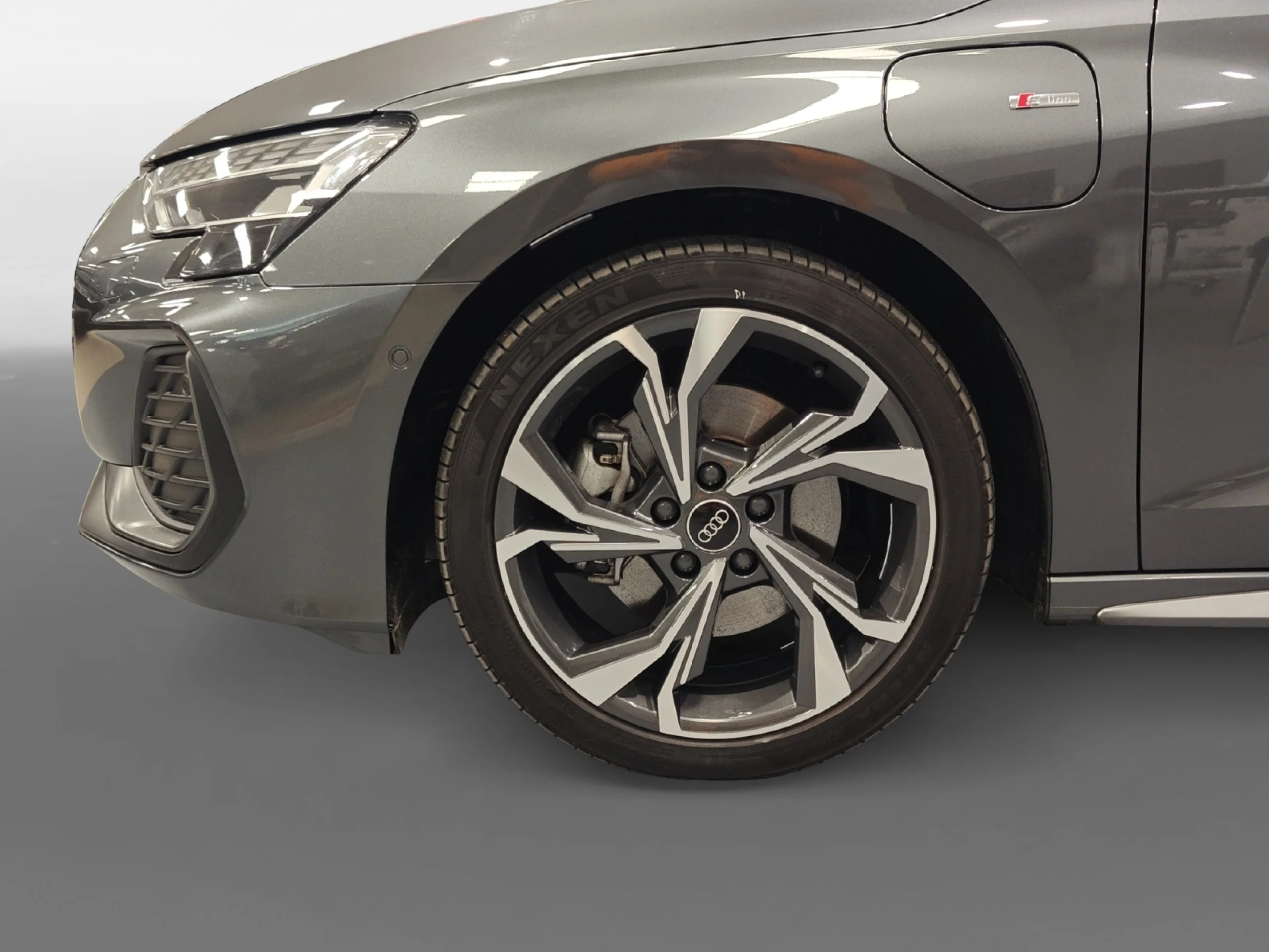 AUDI A3 SPORTBACK GENUINE 40 TFSI E 150KW S TRON - Foto 8