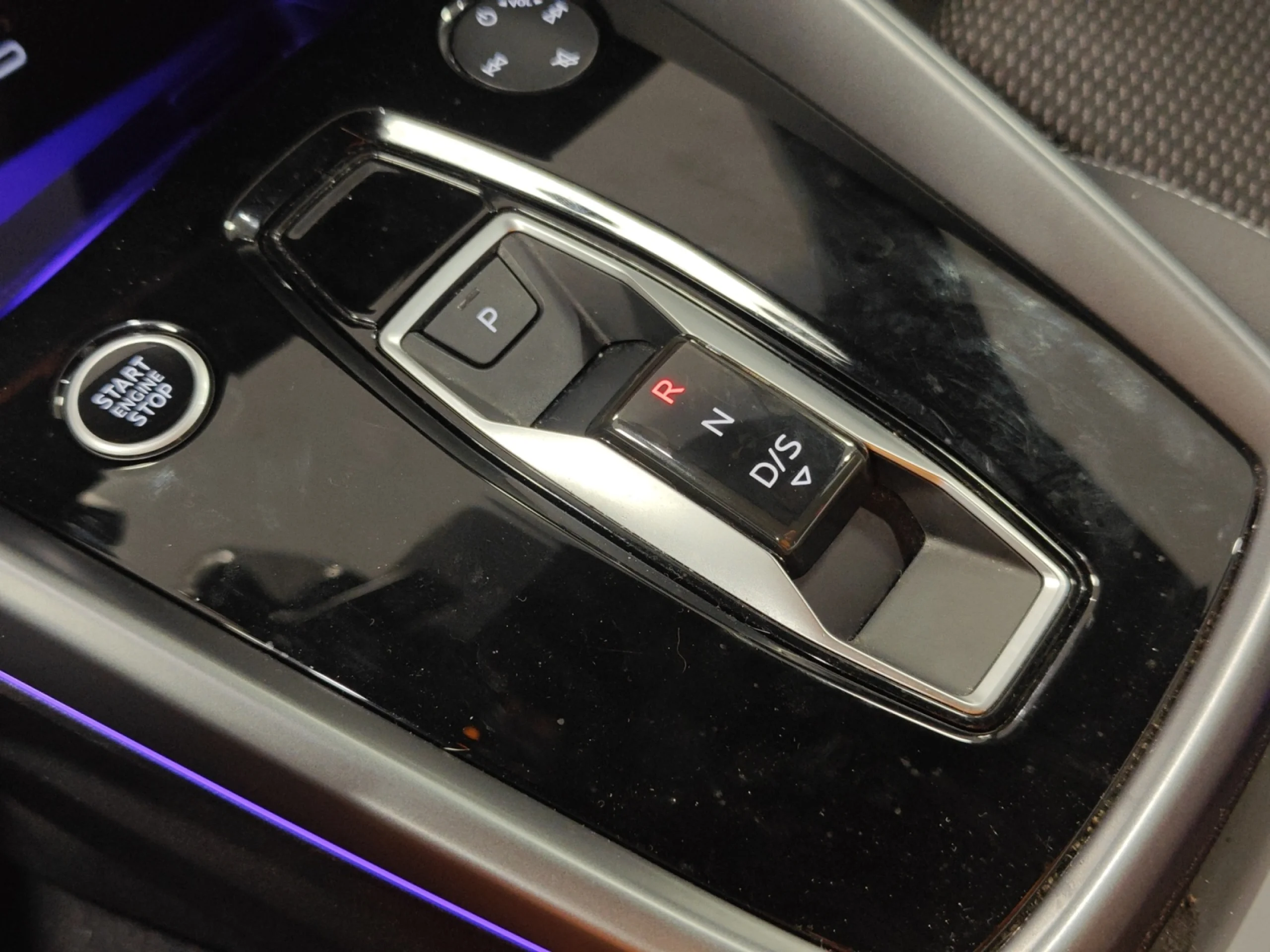 AUDI A3 SPORTBACK GENUINE 40 TFSI E 150KW S TRON - Foto 17