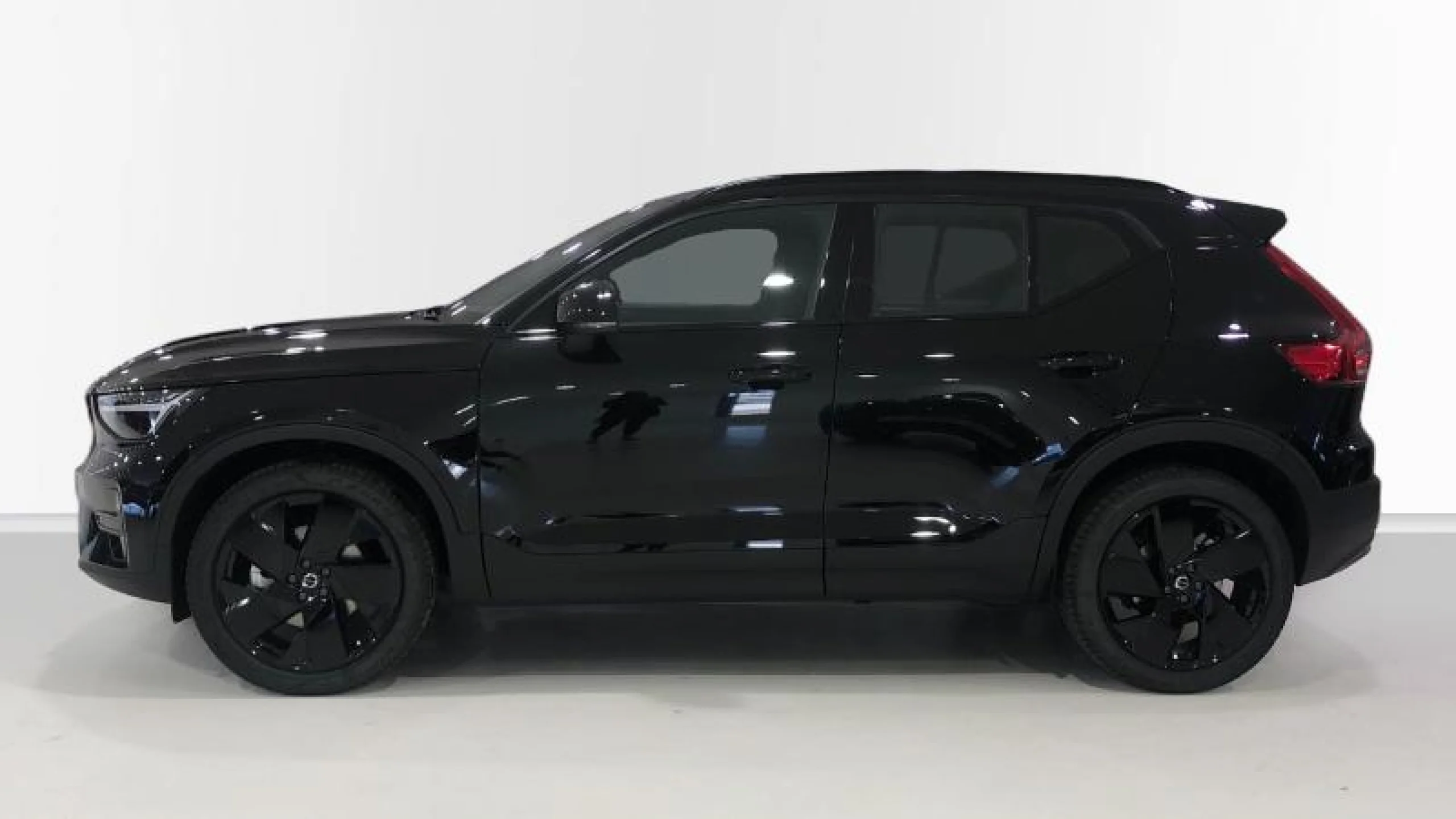 VOLVO XC40 2.0 B3 G BLACK EDITION PLUS AUTO - Foto 3
