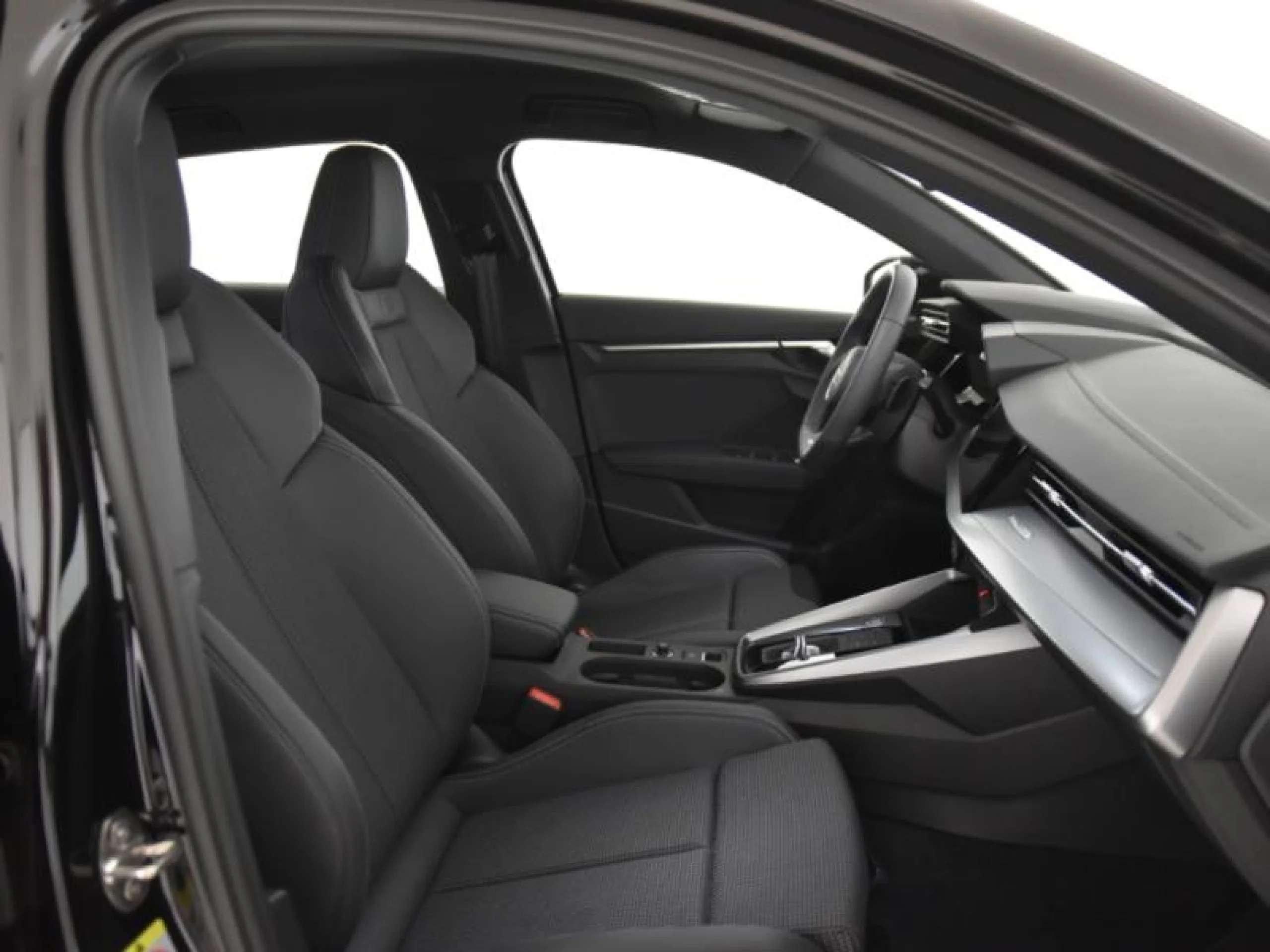 AUDI A3 SPORTBACK GENUINE 35 TDI 110KW S TRONIC - Foto 5