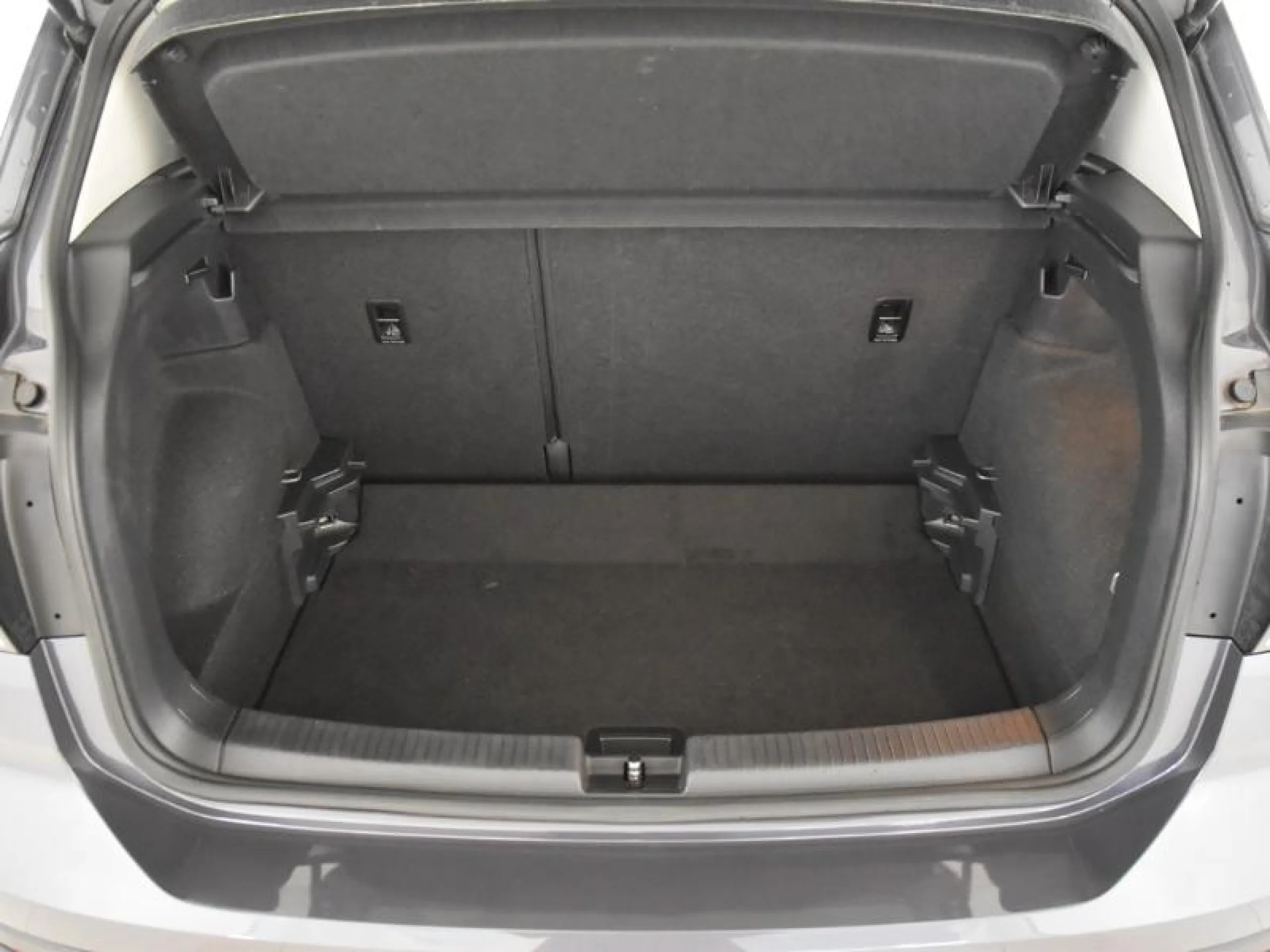 VOLKSWAGEN T CROSS SPORT 1.0 TSI 81KW (110CV) - Foto 7