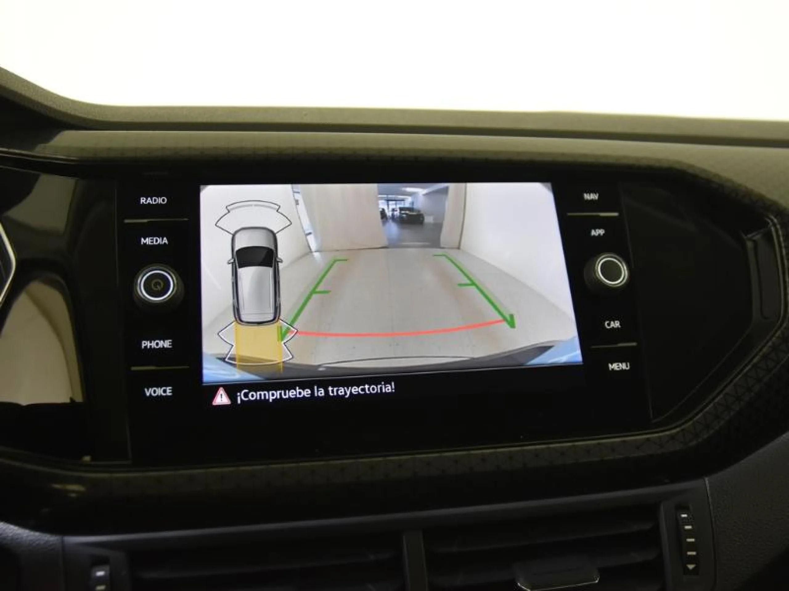 VOLKSWAGEN T CROSS SPORT 1.0 TSI 81KW (110CV) - Foto 13