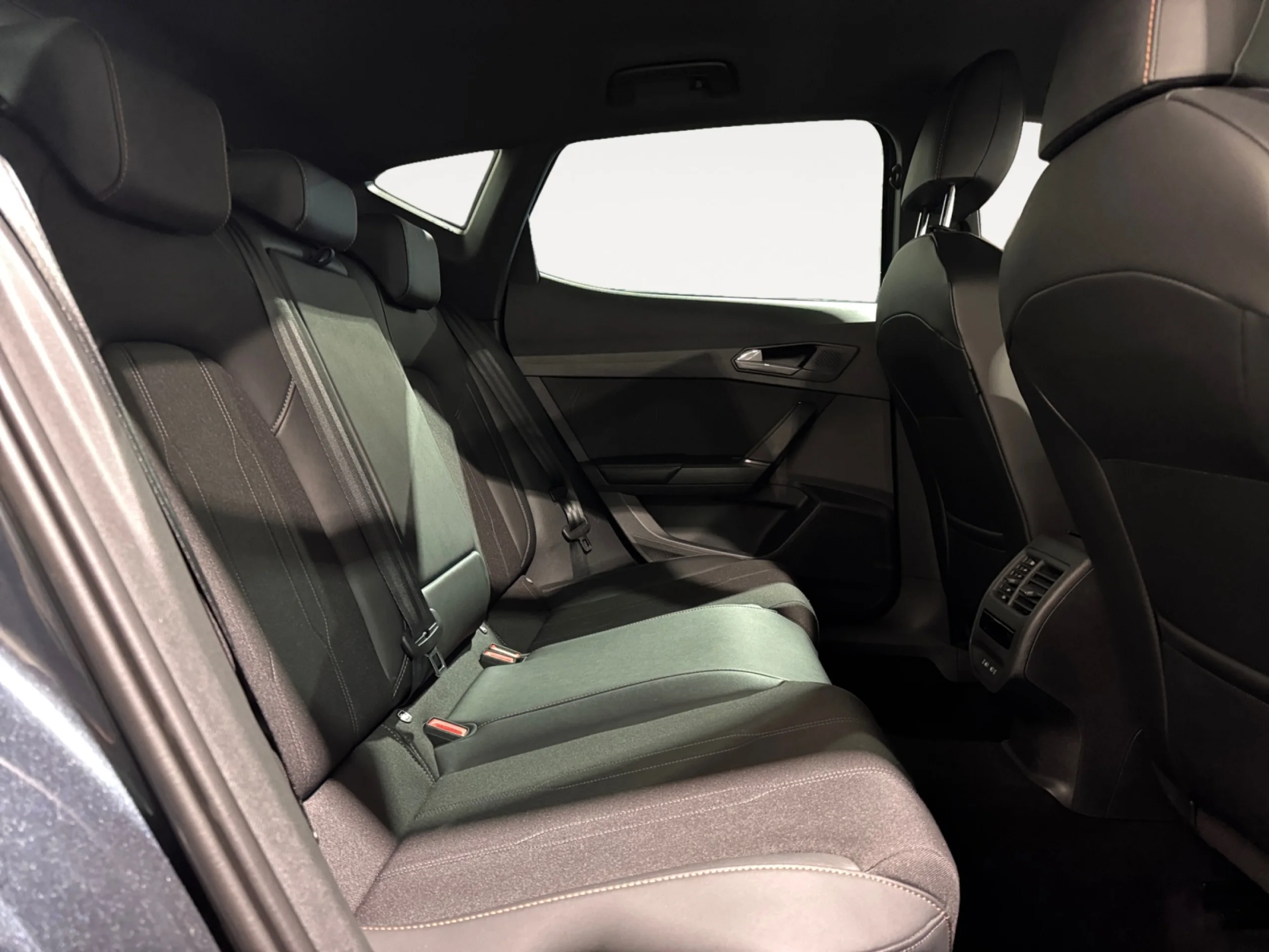 CUPRA FORMENTOR 1.5 ETSI 110KW (150 CV) DSG - Foto 6