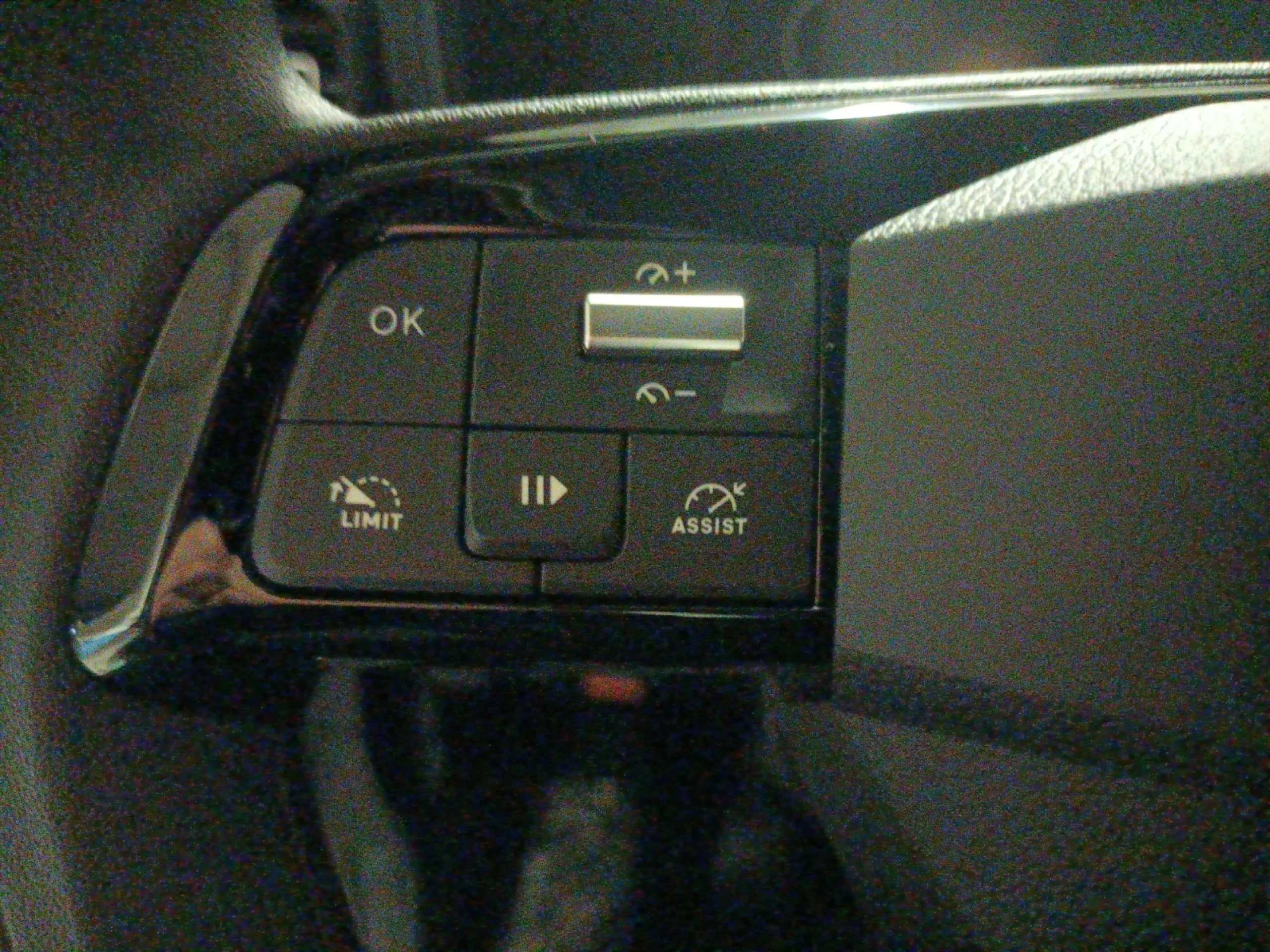 OPEL COMERCIALES COMBO COMBO 100 CV 1.5 TD S/S MT6 6.4 - Foto 13