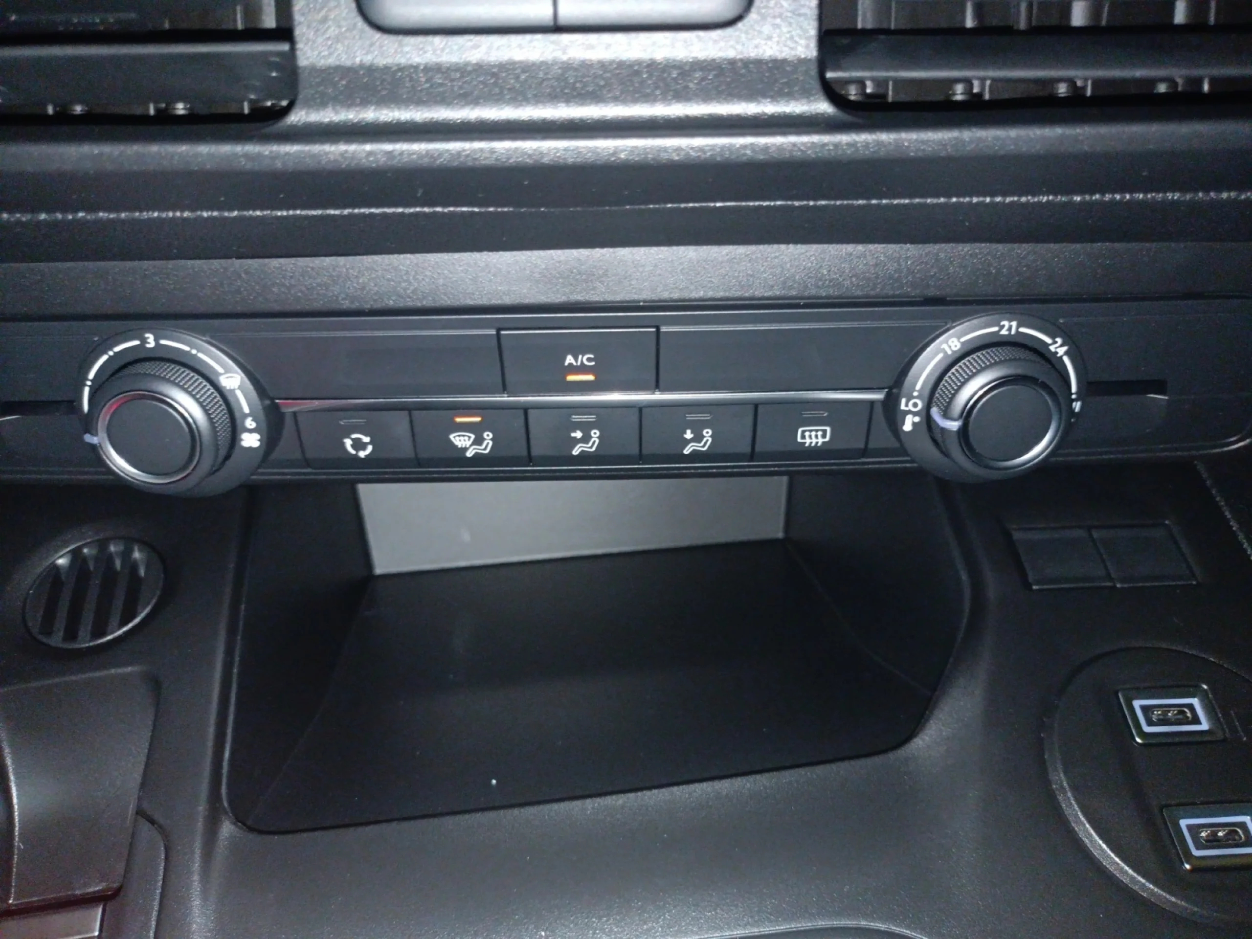 OPEL COMERCIALES COMBO COMBO 100 CV 1.5 TD S/S MT6 6.4 - Foto 15