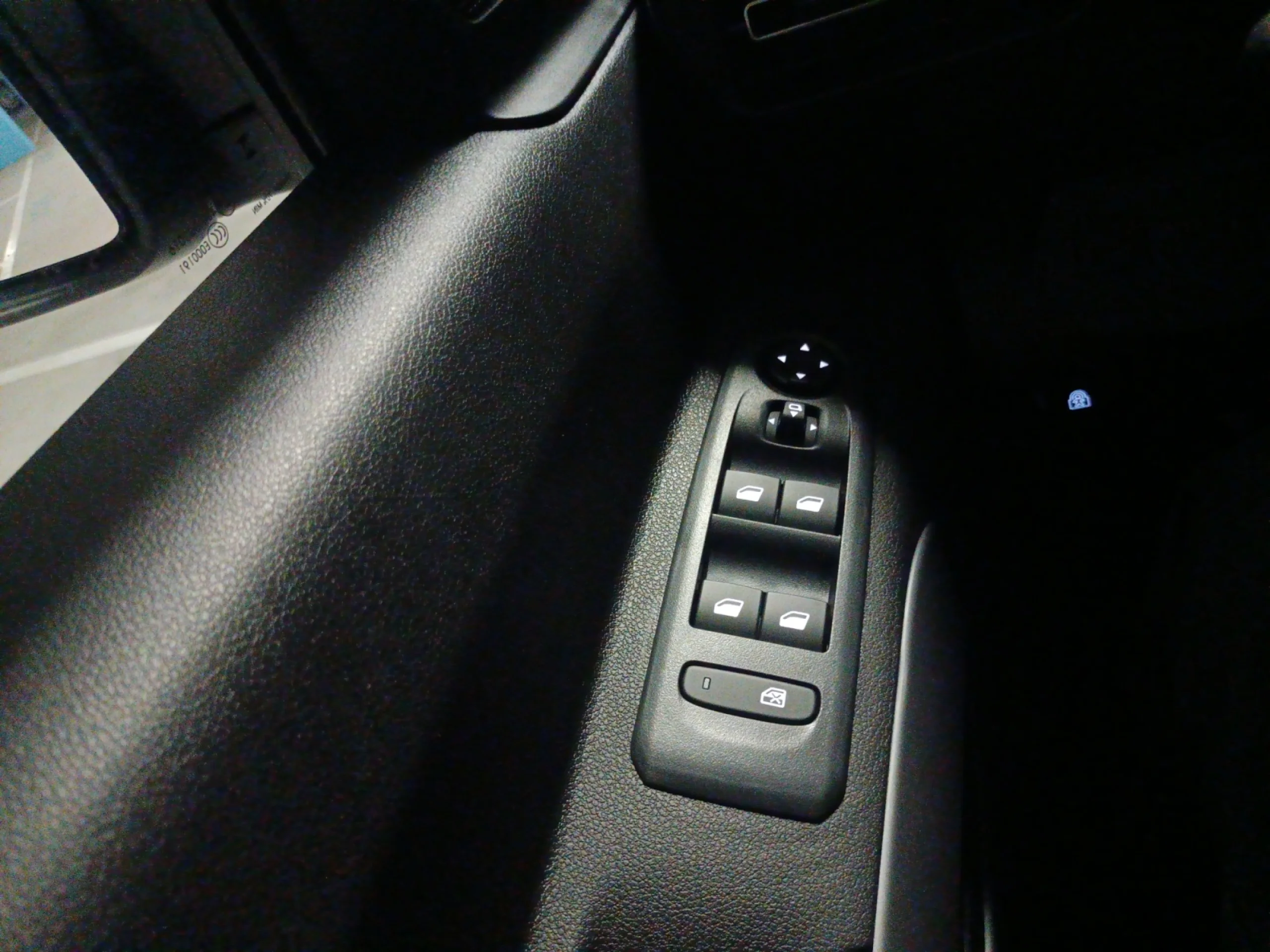 OPEL COMERCIALES COMBO COMBO 100 CV 1.5 TD S/S MT6 6.4 - Foto 17