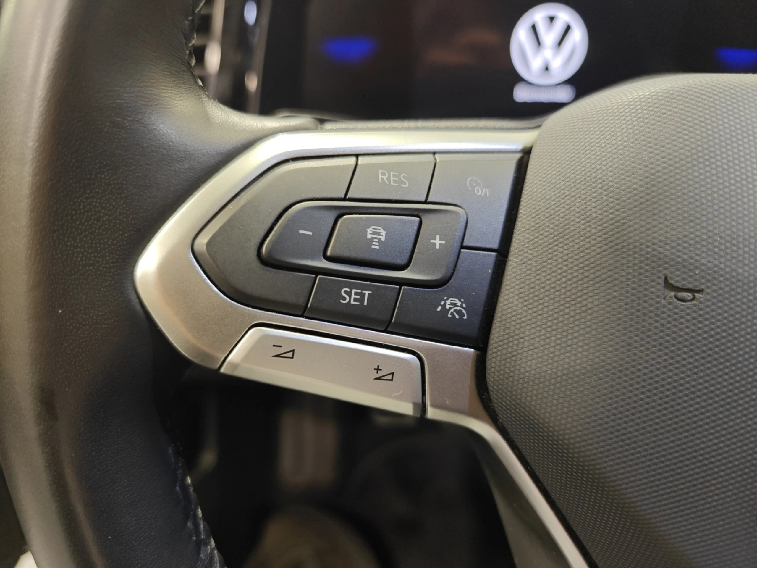 VOLKSWAGEN TAIGO ··MÁS·· 1.0 TSI 85KW (115CV) DSG - Foto 11