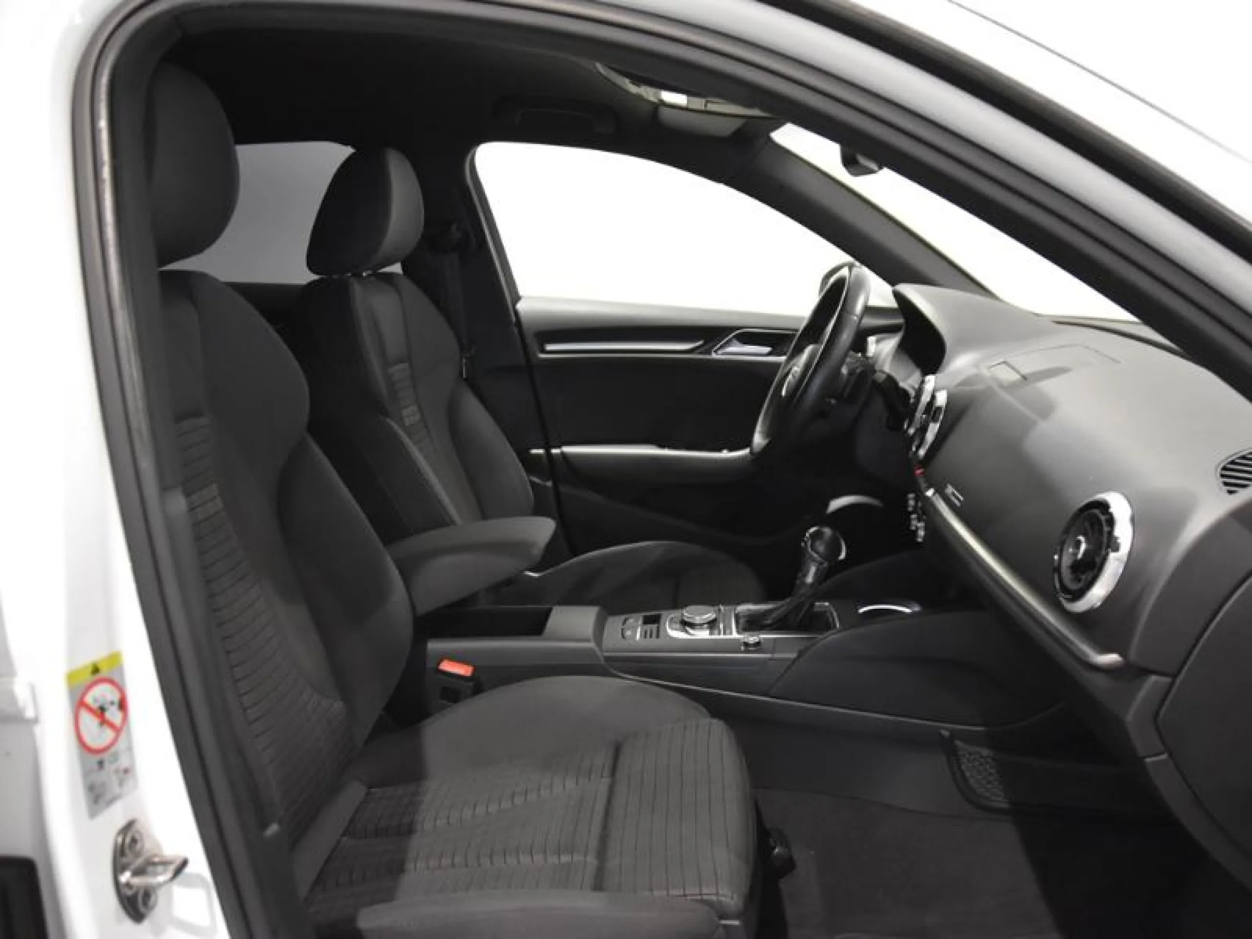 AUDI A3 S LINE EDITION 1.6 TDI S TRONIC SPORTB - Foto 5