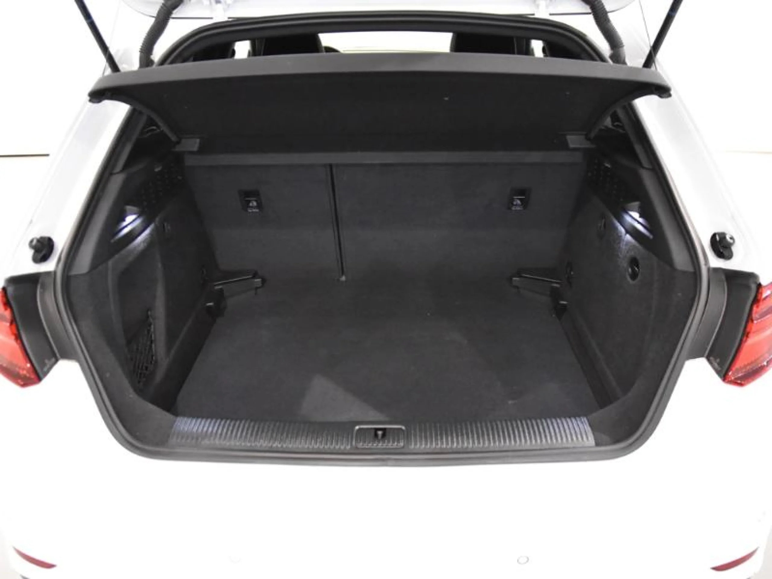 AUDI A3 S LINE EDITION 1.6 TDI S TRONIC SPORTB - Foto 7