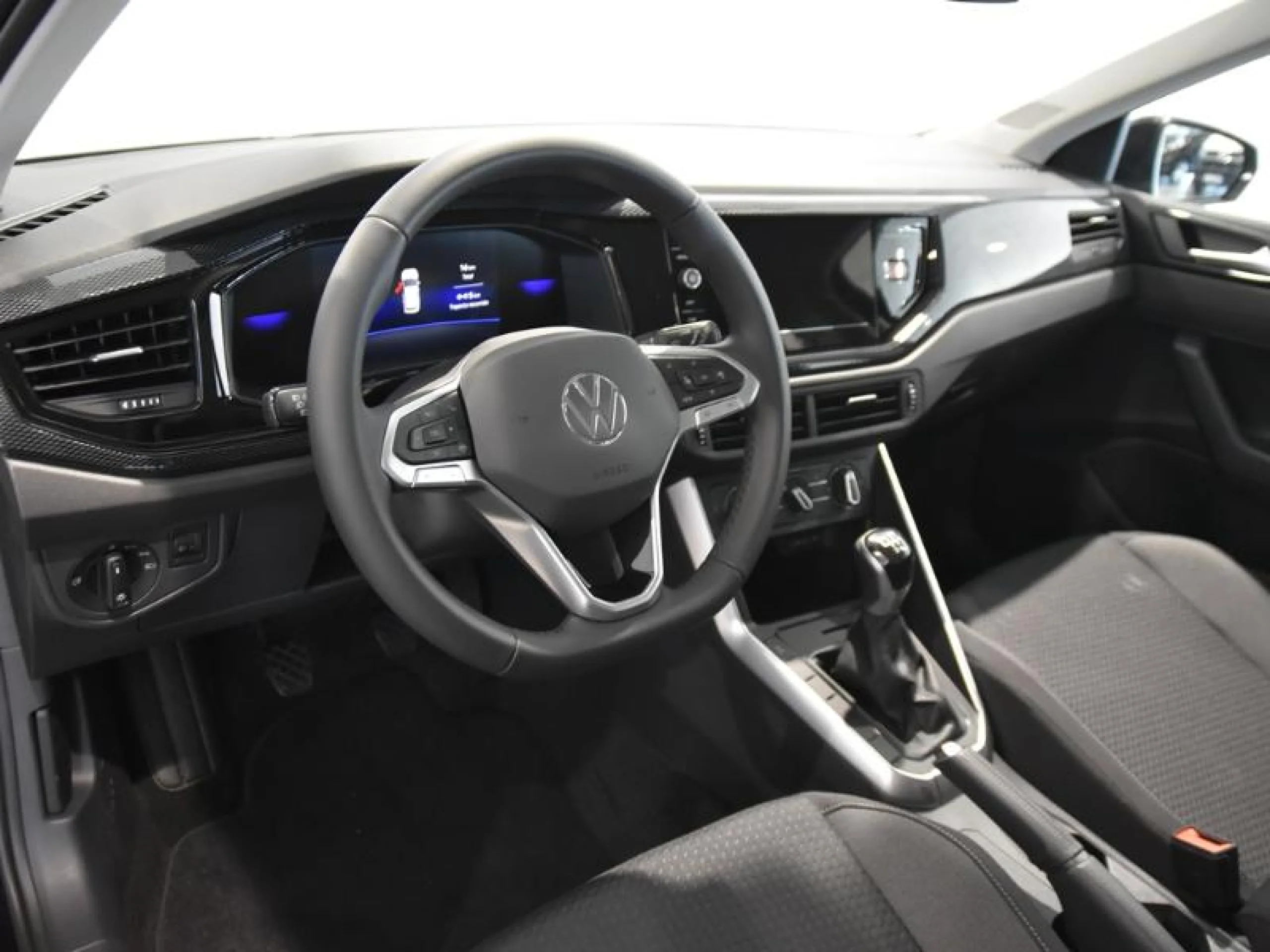 VOLKSWAGEN POLO POLO MATCH  1.0 TSI 70 KW (95 CV)  5 VEL. - Foto 9