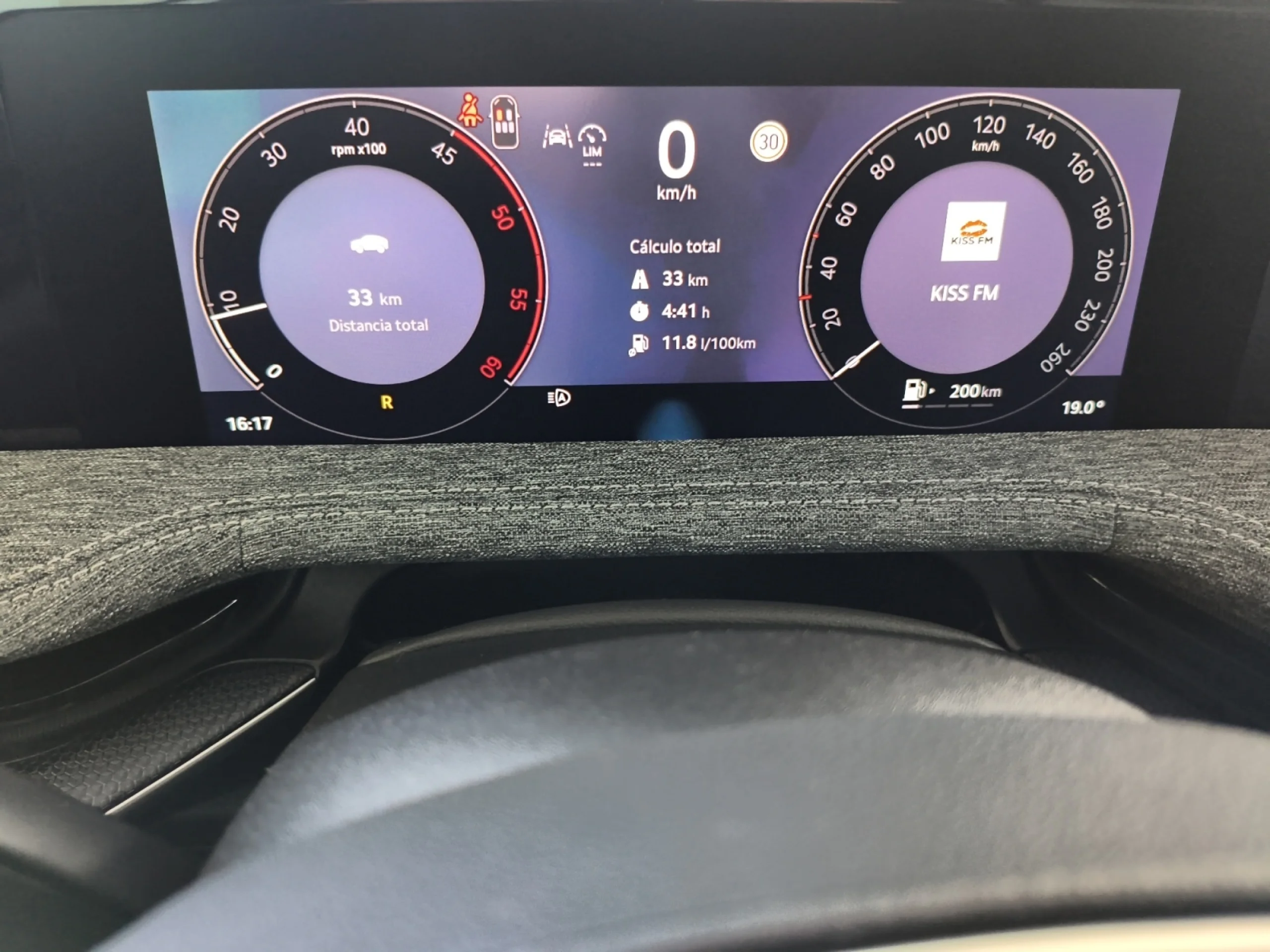 SKODA Superb COMBI 2.0 TDI 110KW DSG SELECTION - Foto 9