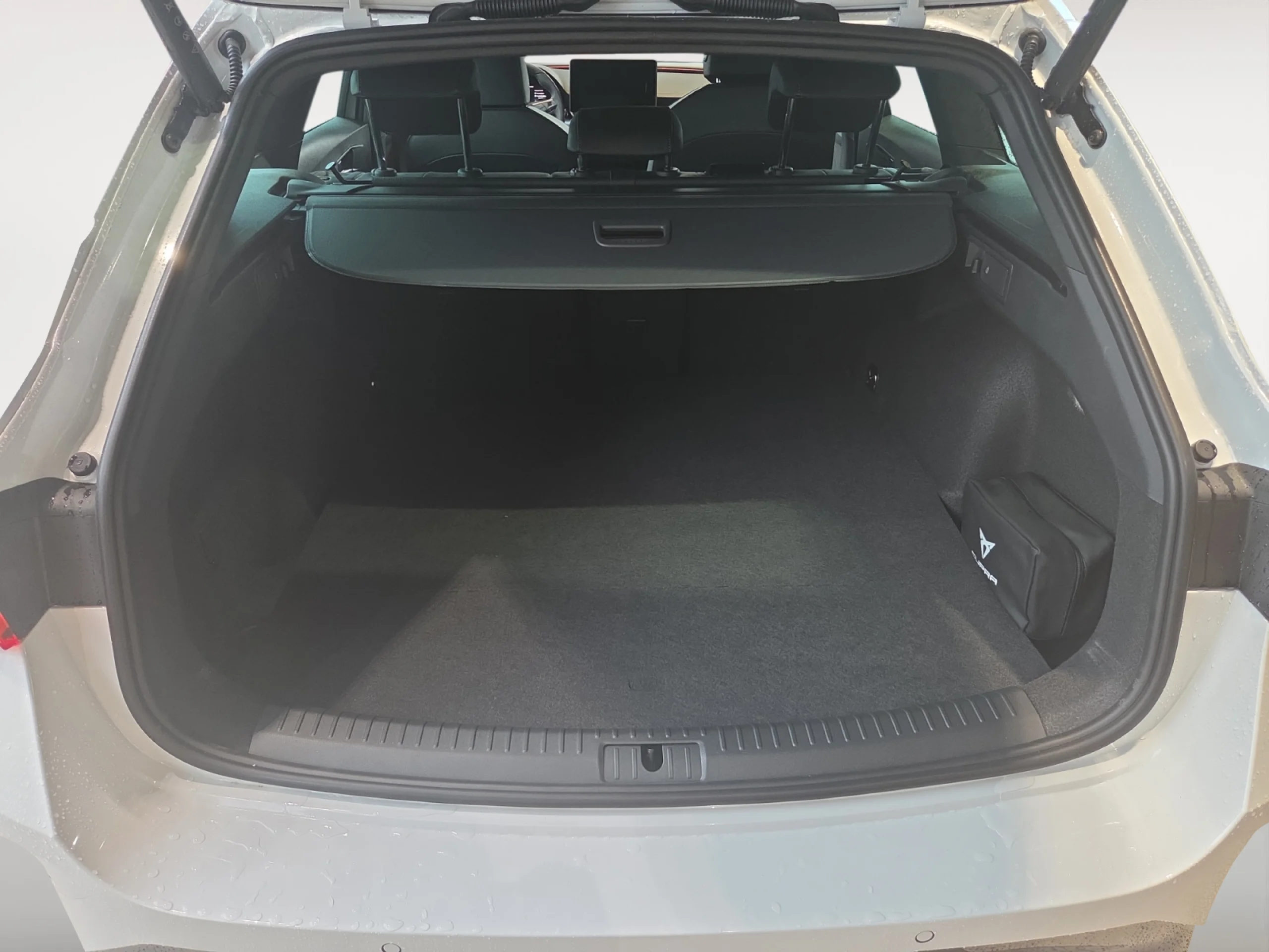 CUPRA LEON SP 1.5 TSI E HYBRID 150W (204CV) DSG - Foto 8