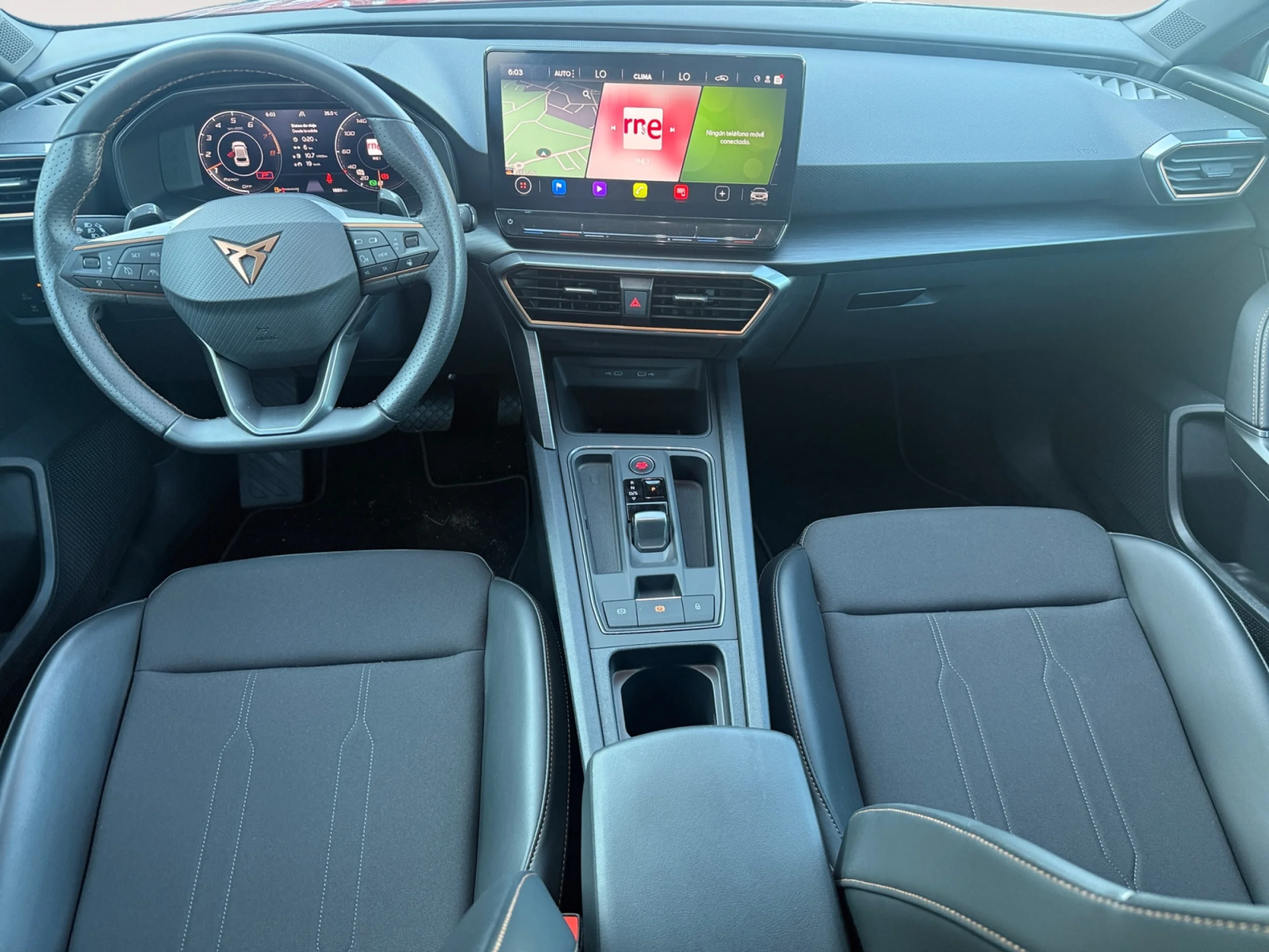 CUPRA LEON 1.5 ETSI 110KW (150CV) DSG - Foto 4