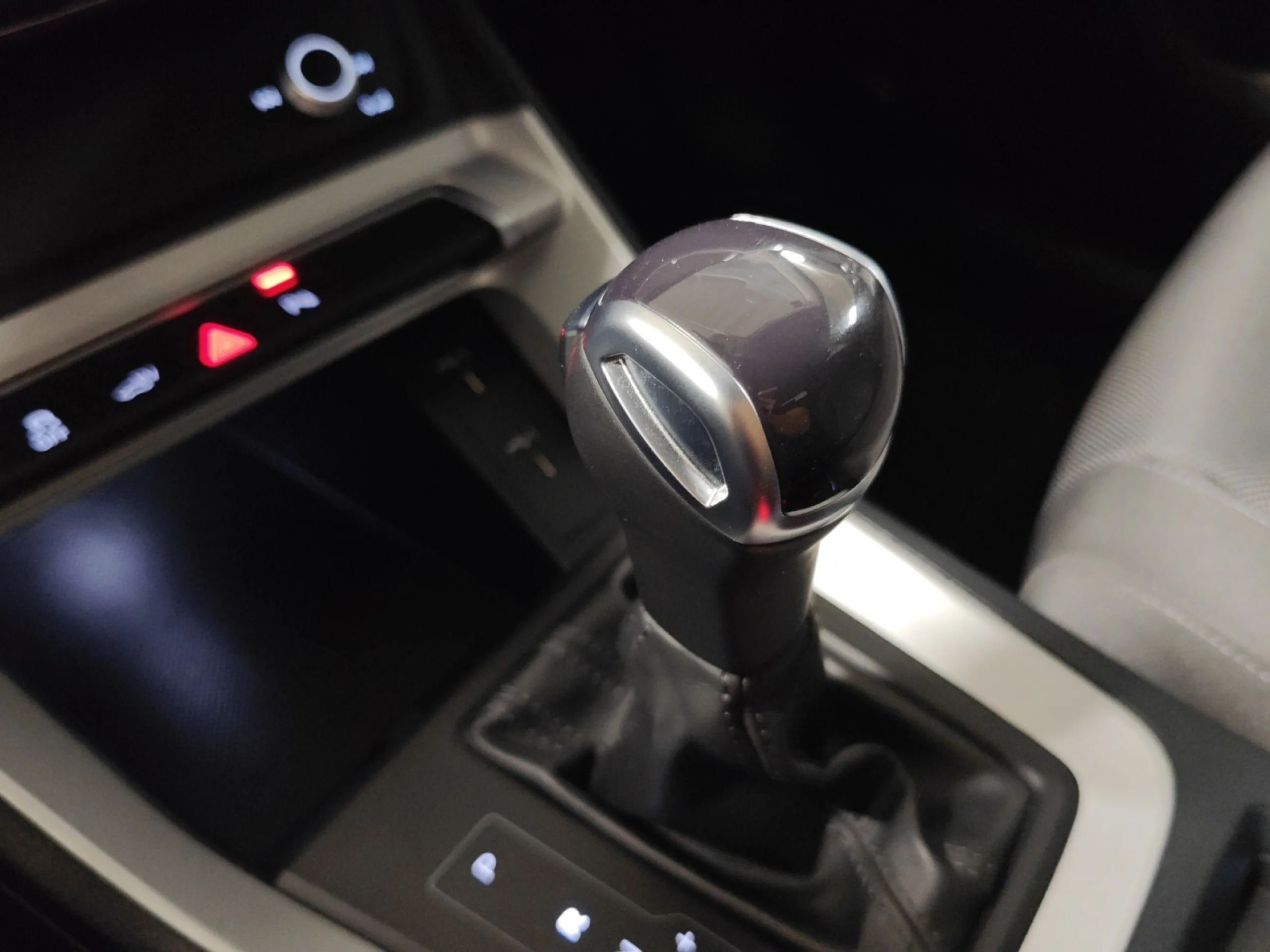 AUDI Q3 45 TFSI E 180KW (245CV) S TRONIC - Foto 17