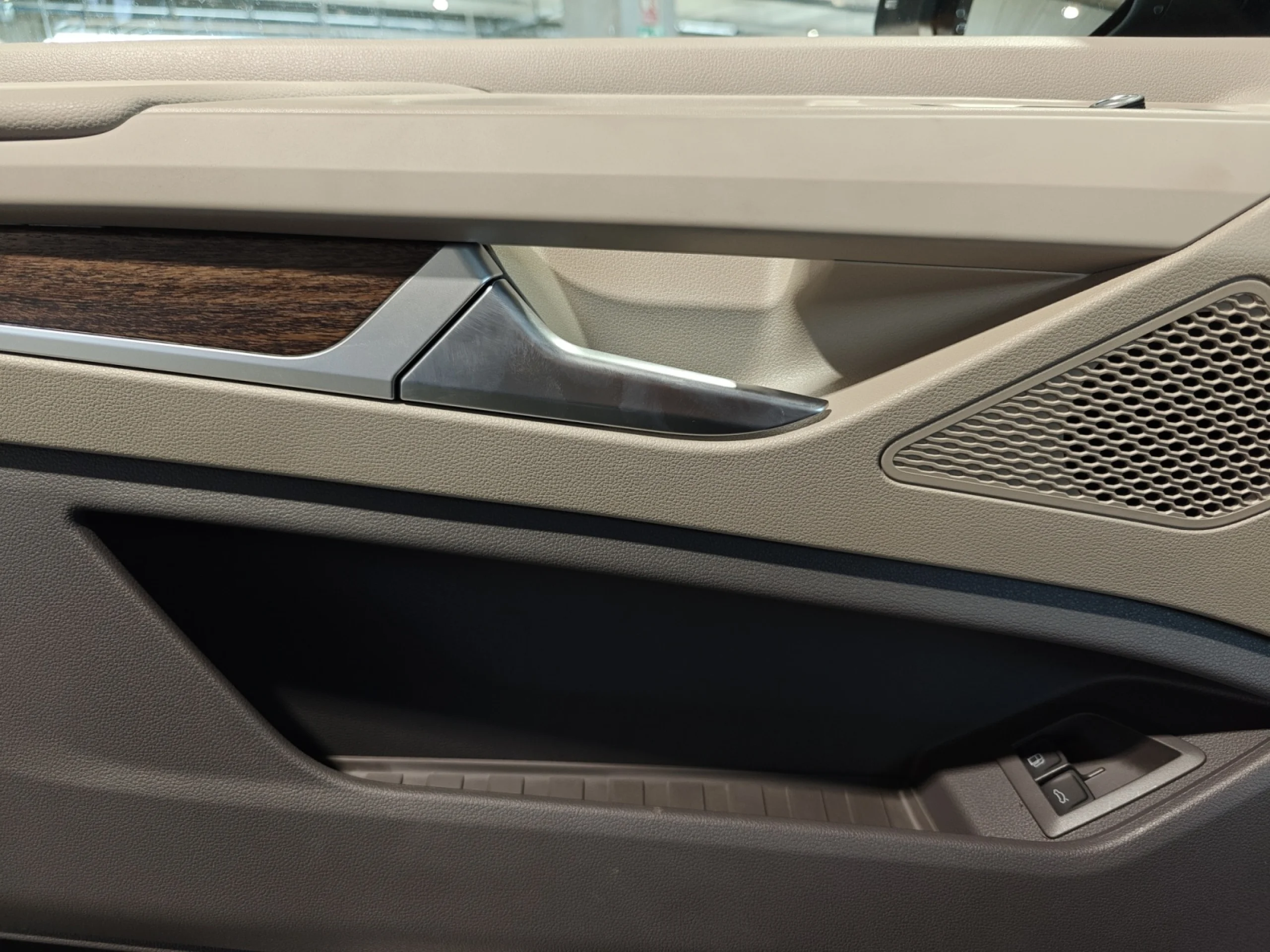 VOLKSWAGEN Multivan STYLE 1.5 EHYBRID 130 KW DSG 4M B.CORTA - Foto 13