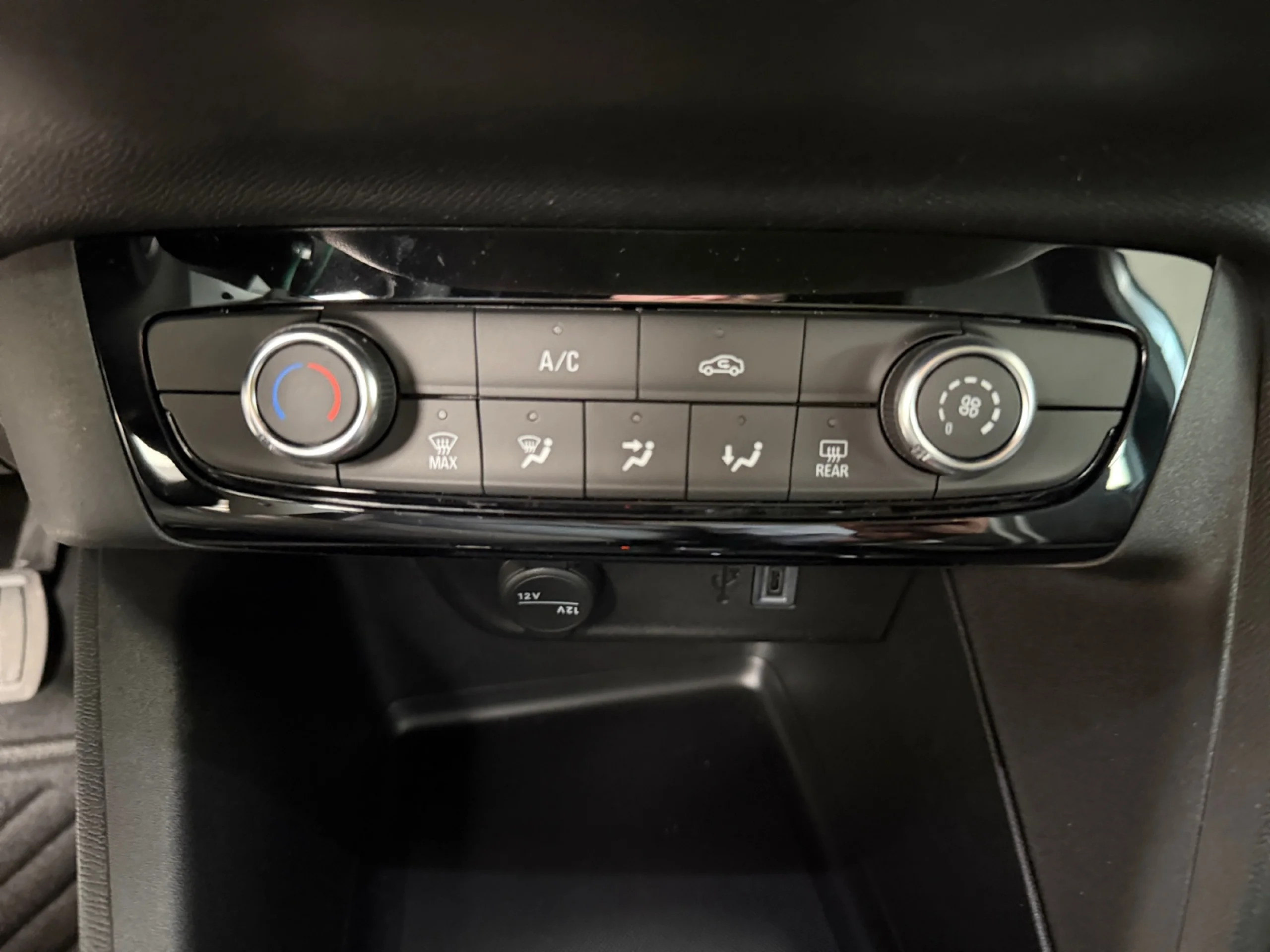 OPEL CORSA 1.2T XHL HYBRID 81KW YES EDCT - Foto 15