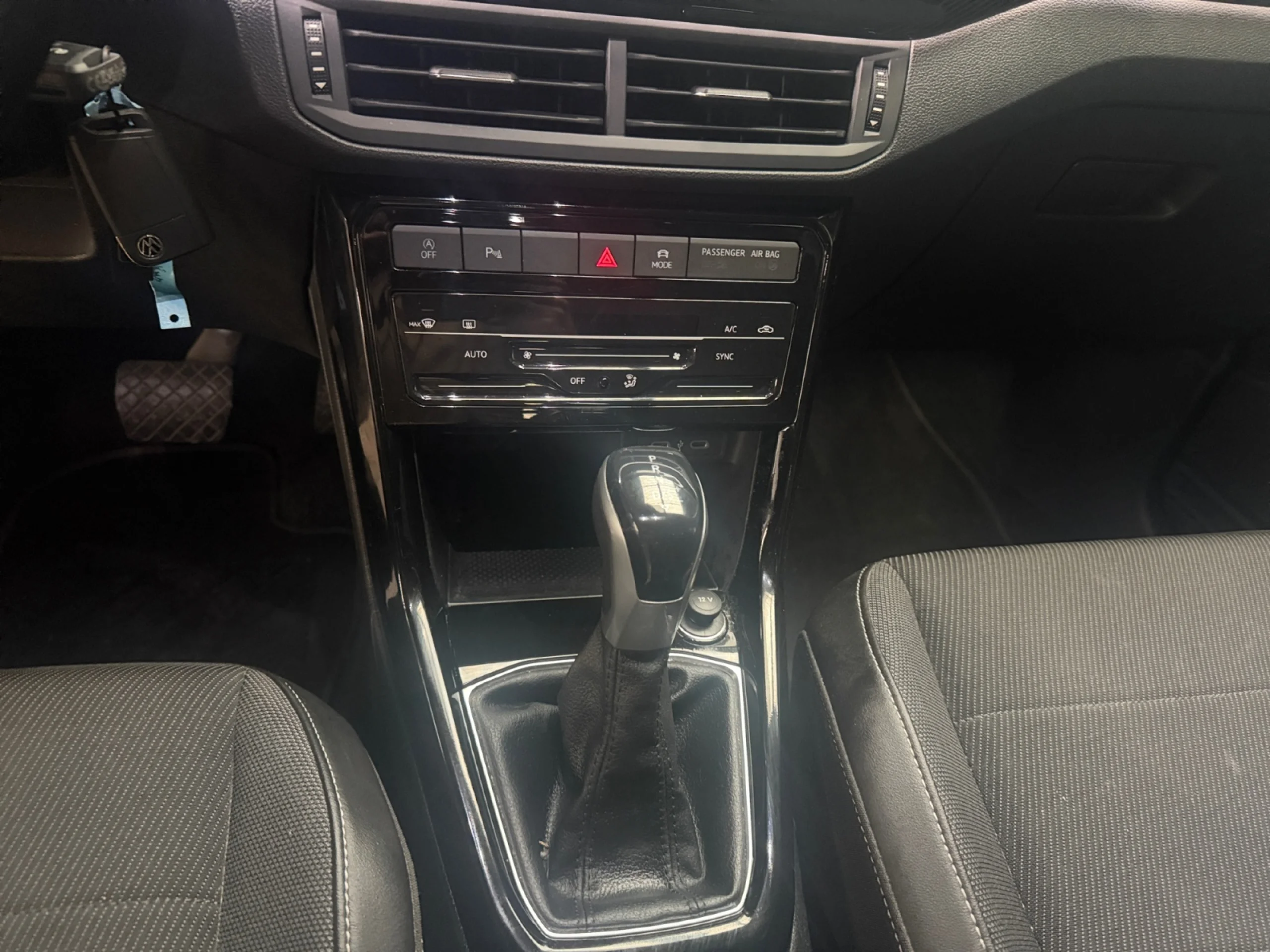 VOLKSWAGEN T CROSS SPORT 1.5 TSI 110KW (150CV) DSG - Foto 14
