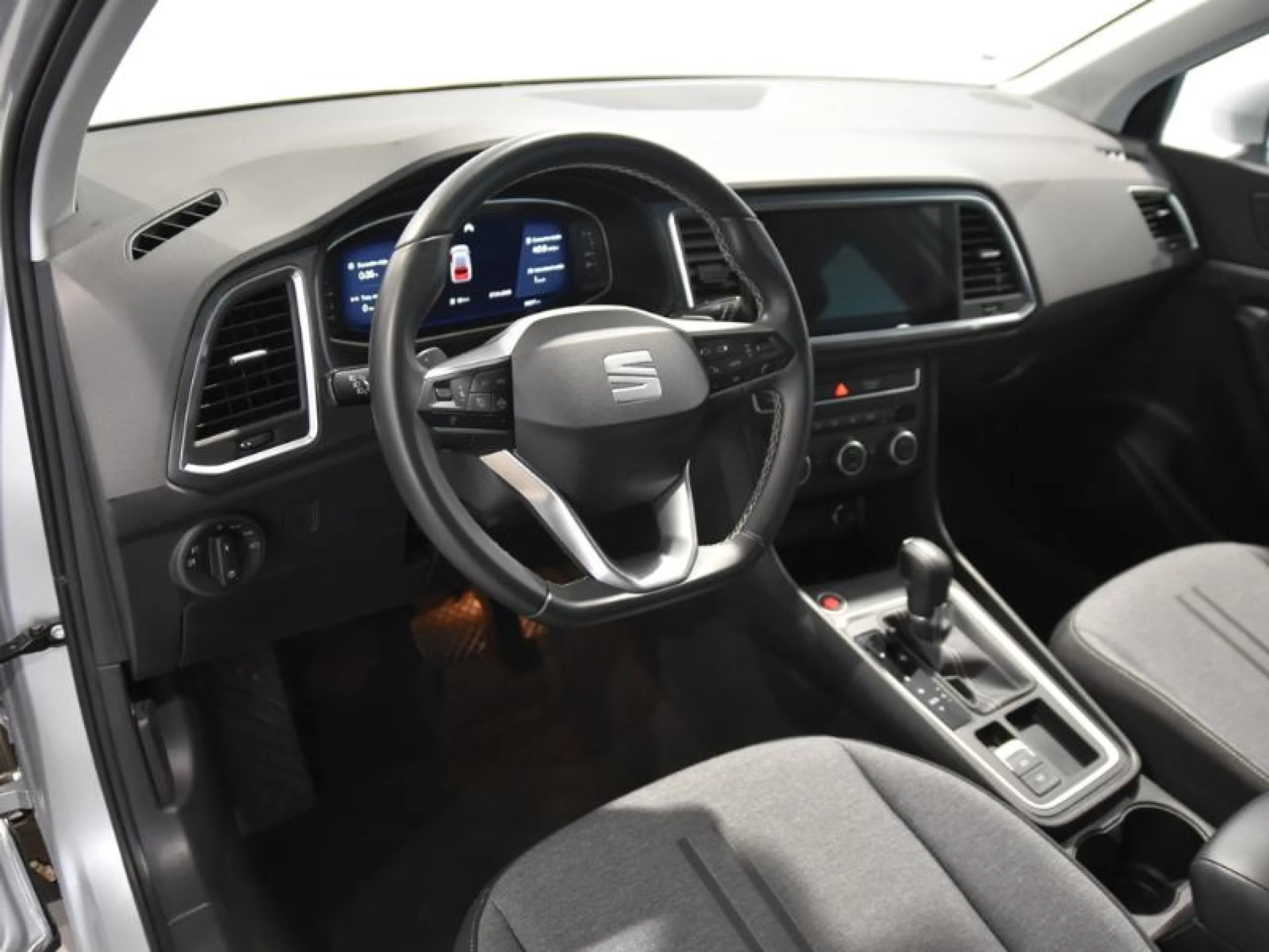 SEAT ATECA 1.5 TSI 110KW DSG STYLE EVO EDITION - Foto 9