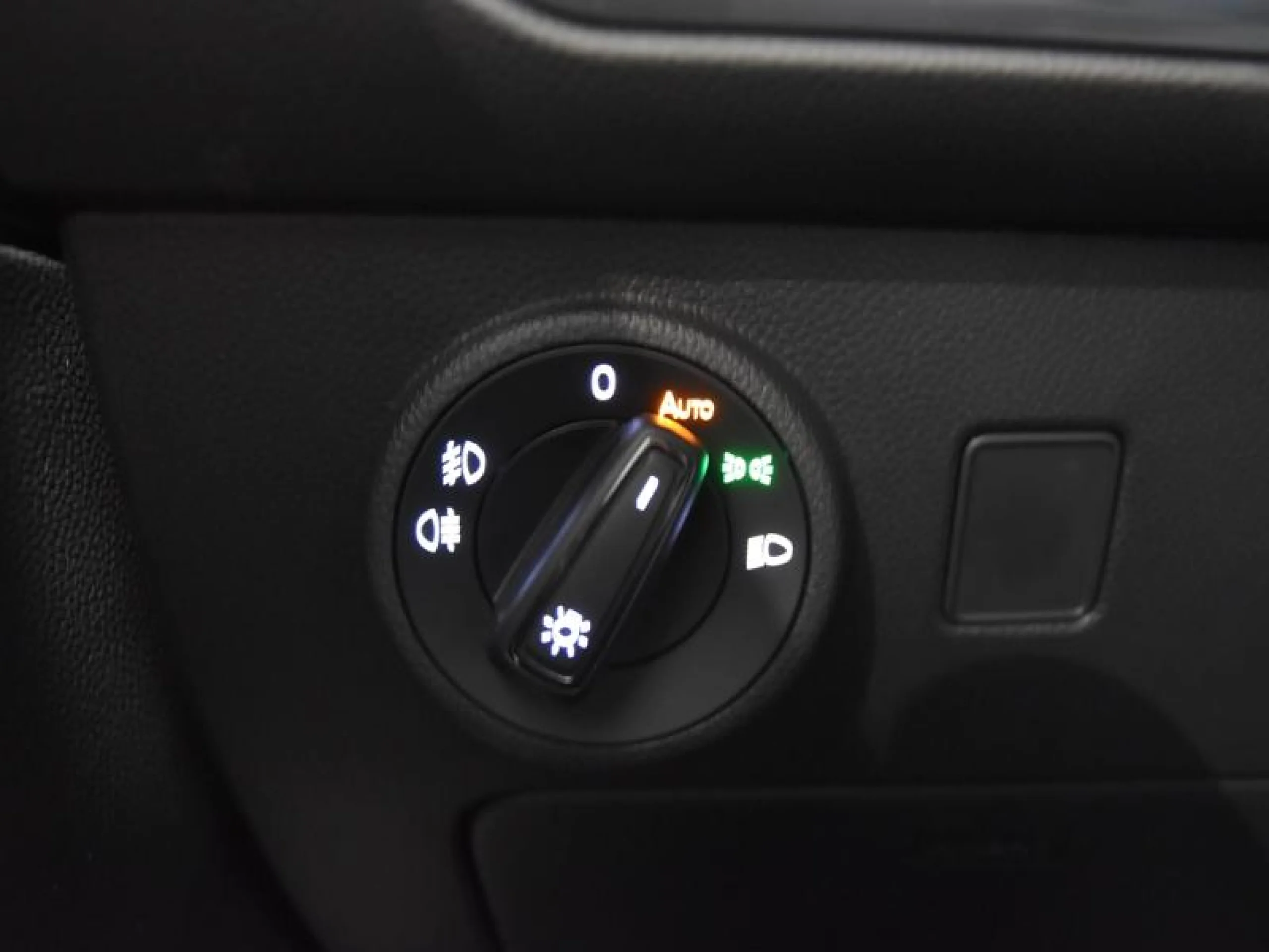 SEAT ATECA 1.5 TSI 110KW DSG STYLE EVO EDITION - Foto 19
