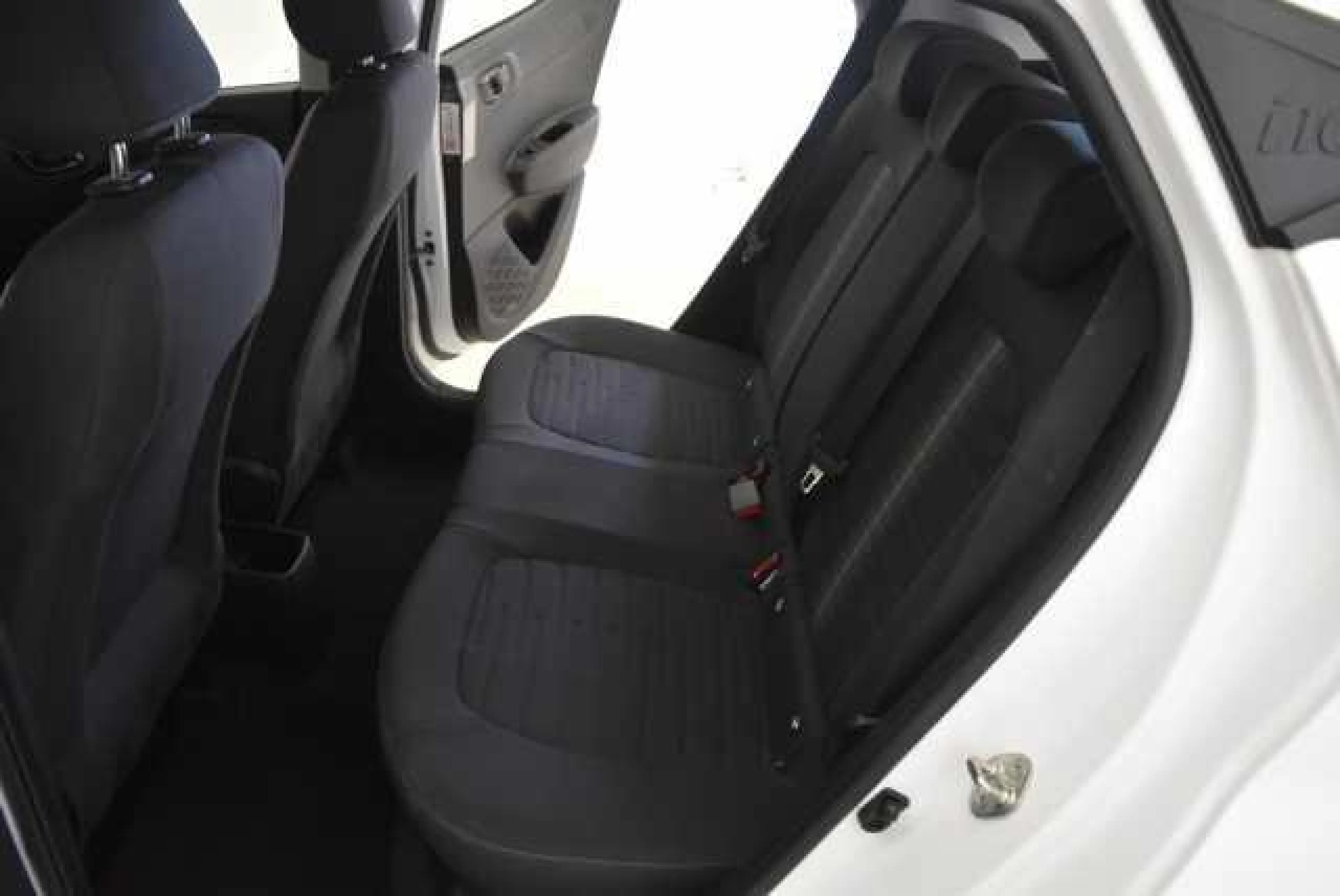 HYUNDAI I10 1.0 KLASS - Foto 10