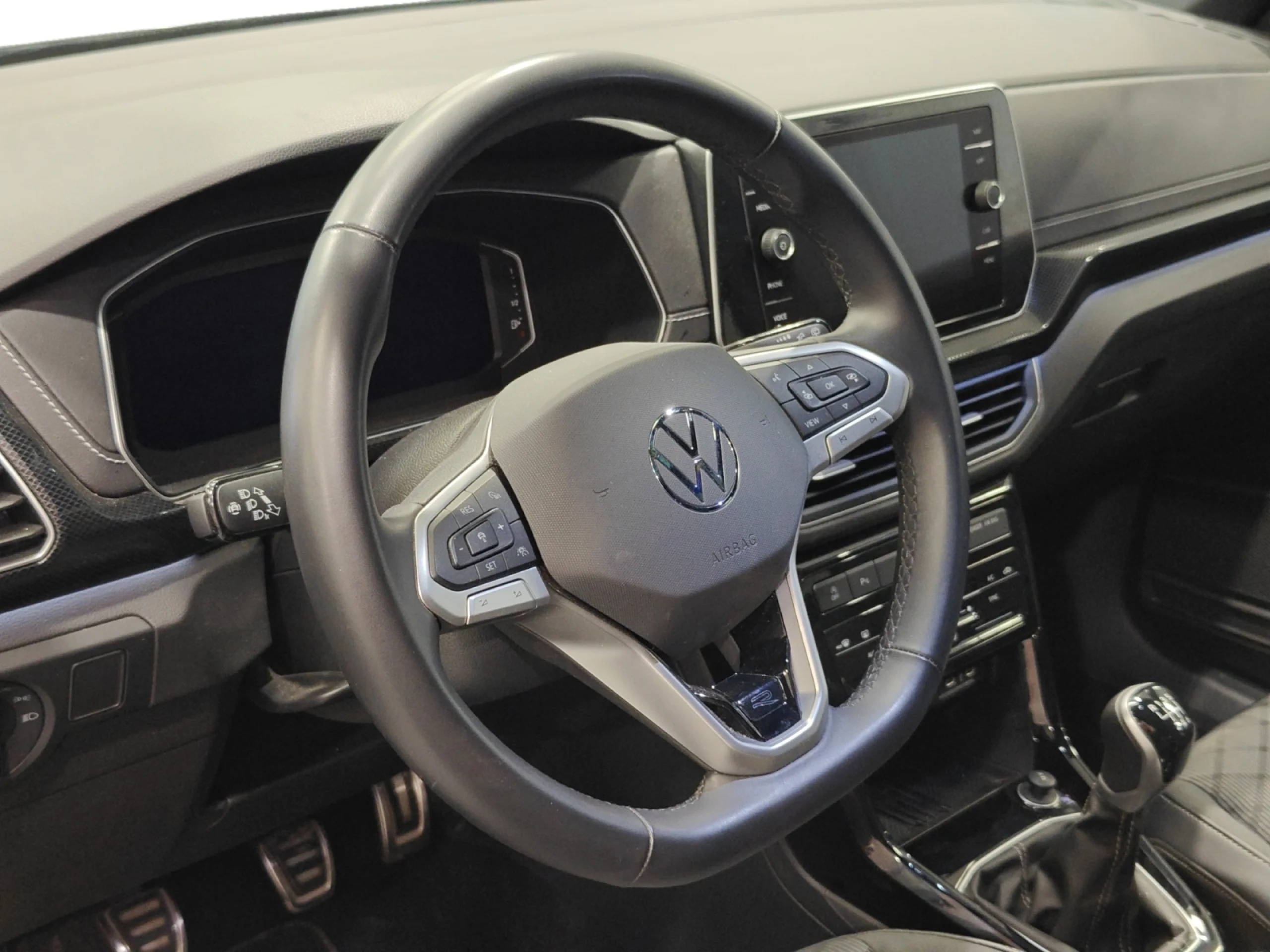 VOLKSWAGEN T CROSS R LINE 1.0 TSI 85KW (115CV) - Foto 9