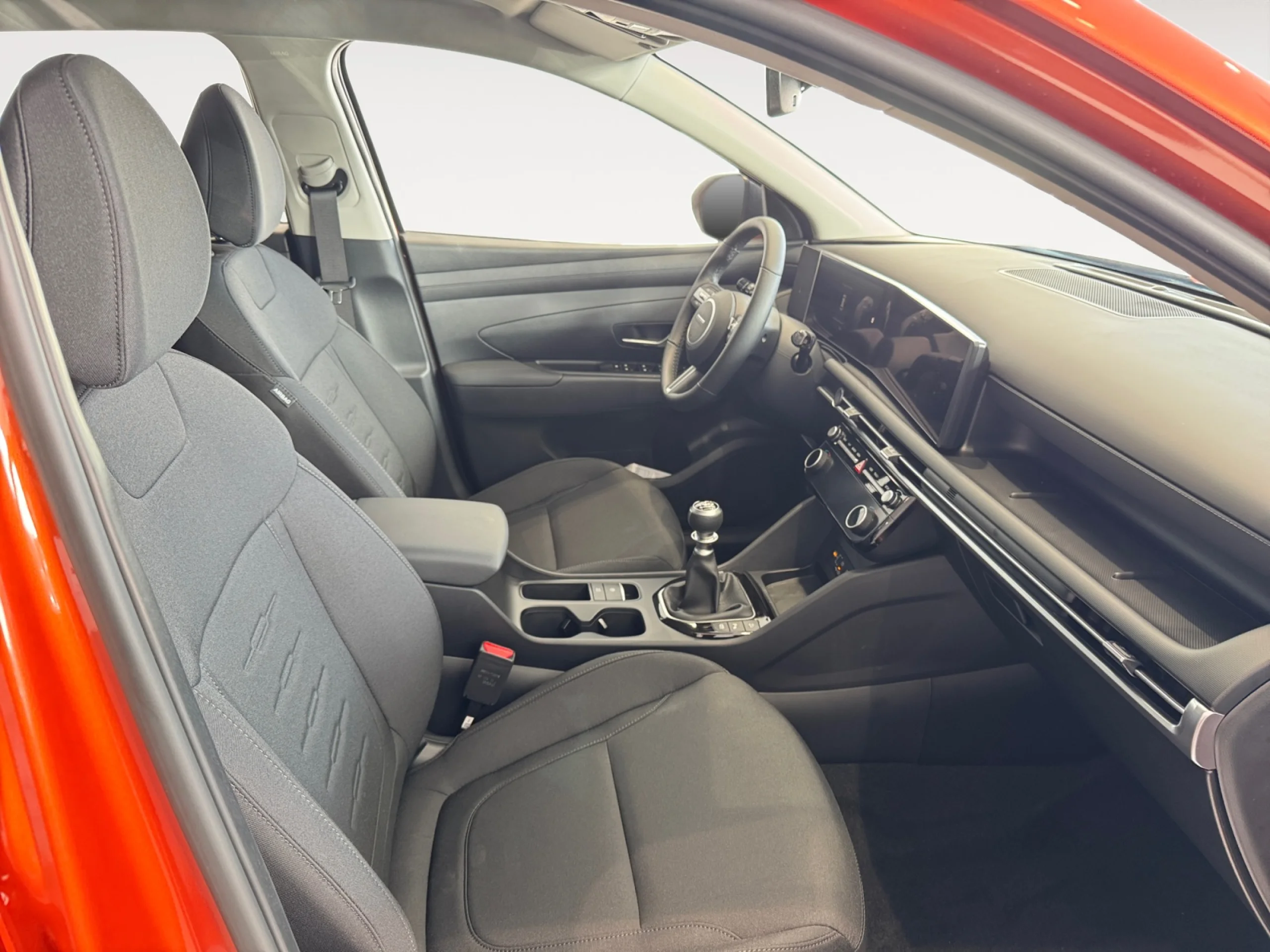 HYUNDAI TUCSON 1.6T 118KW (160CV) 48V MAXX - Foto 6