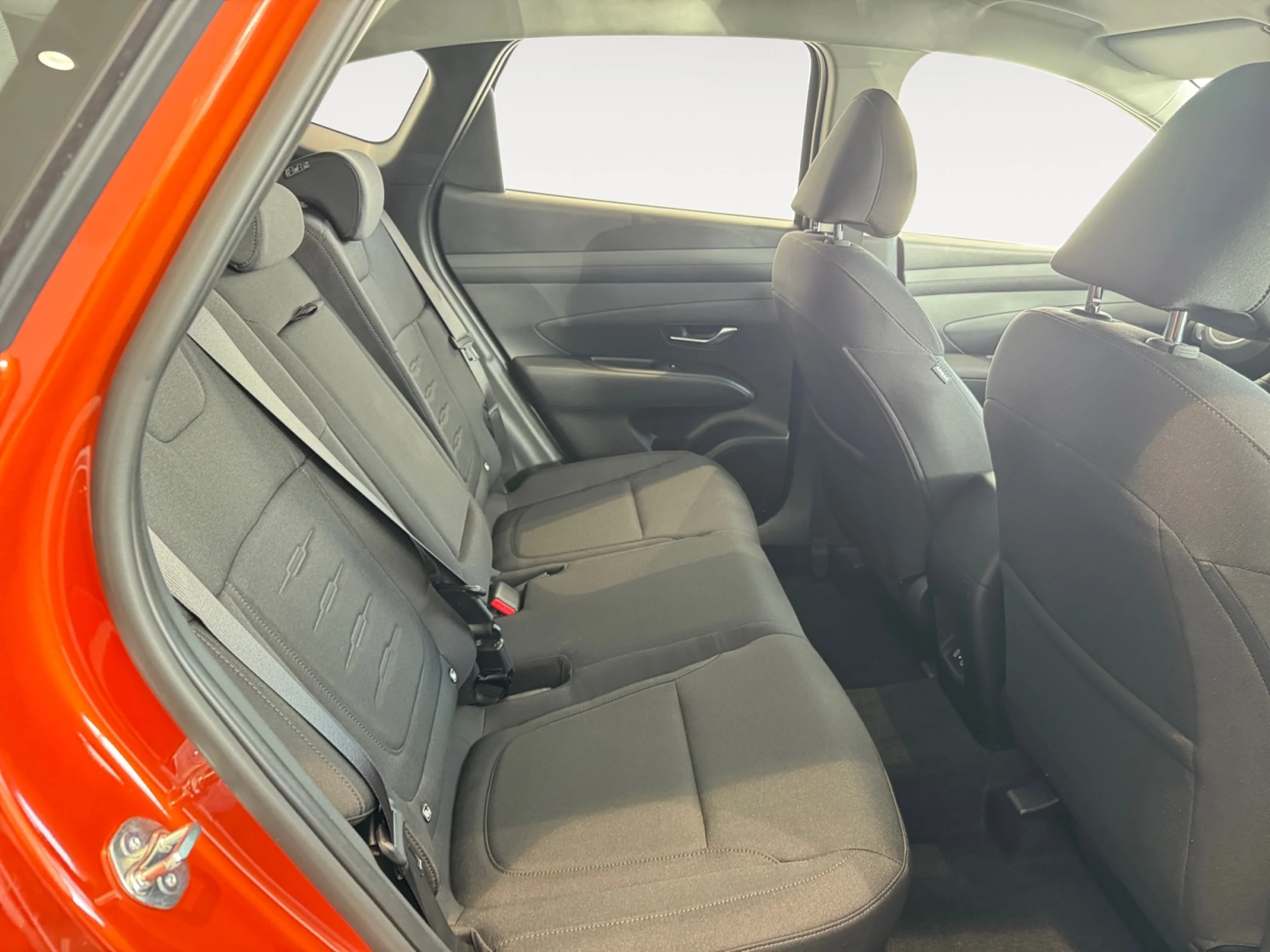HYUNDAI TUCSON 1.6T 118KW (160CV) 48V MAXX - Foto 7