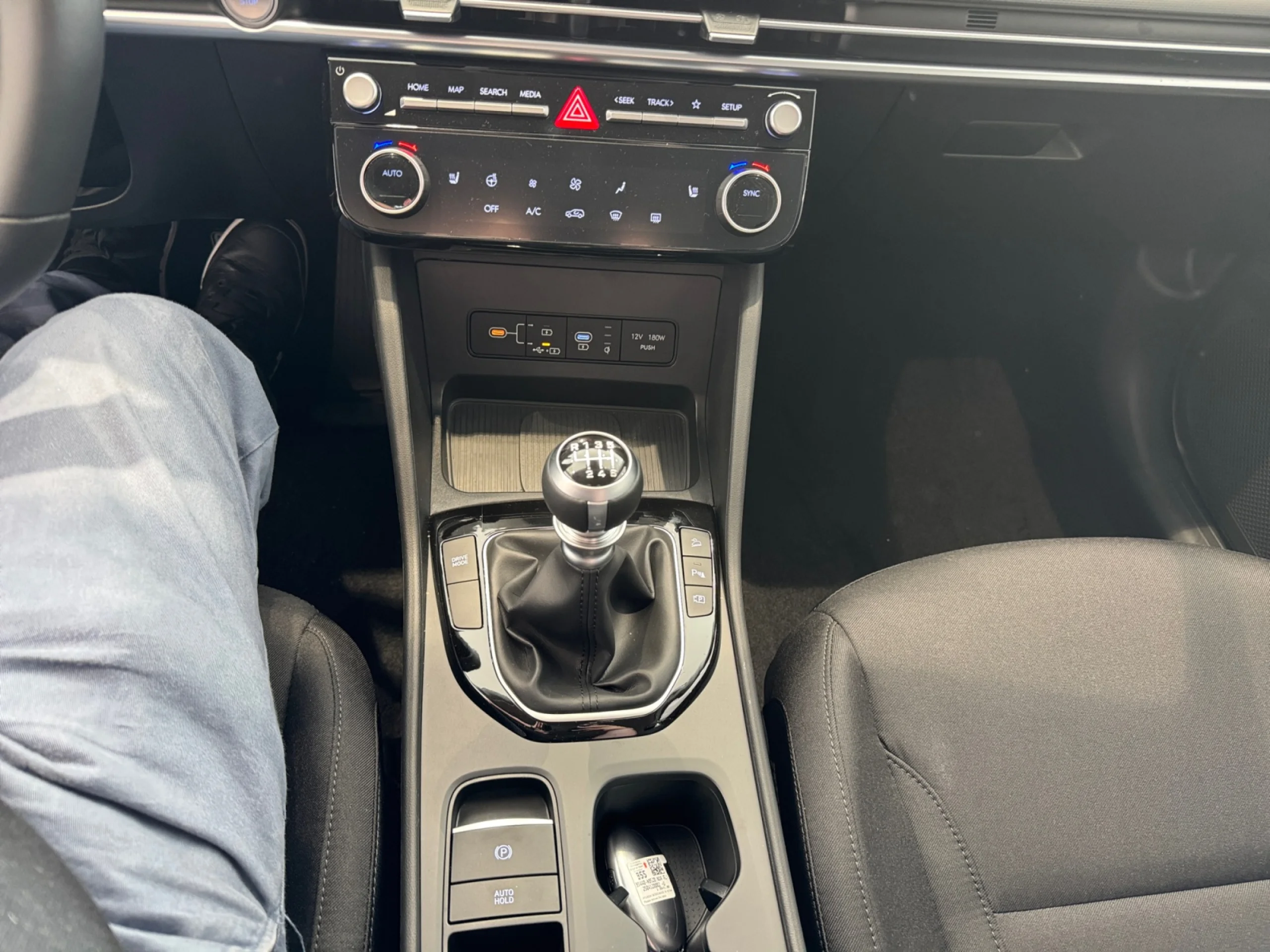 HYUNDAI TUCSON 1.6T 118KW (160CV) 48V MAXX - Foto 12