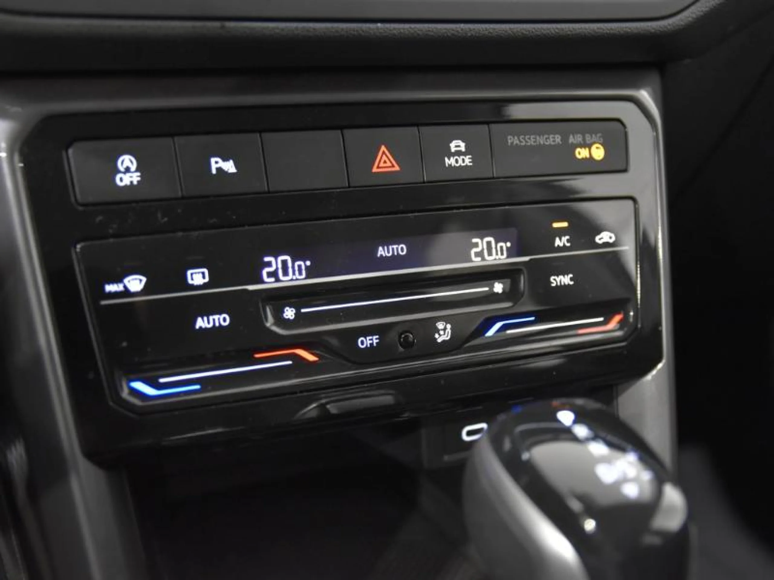 VOLKSWAGEN T CROSS SPORT 1.0 TSI 81KW (110CV) DSG - Foto 11