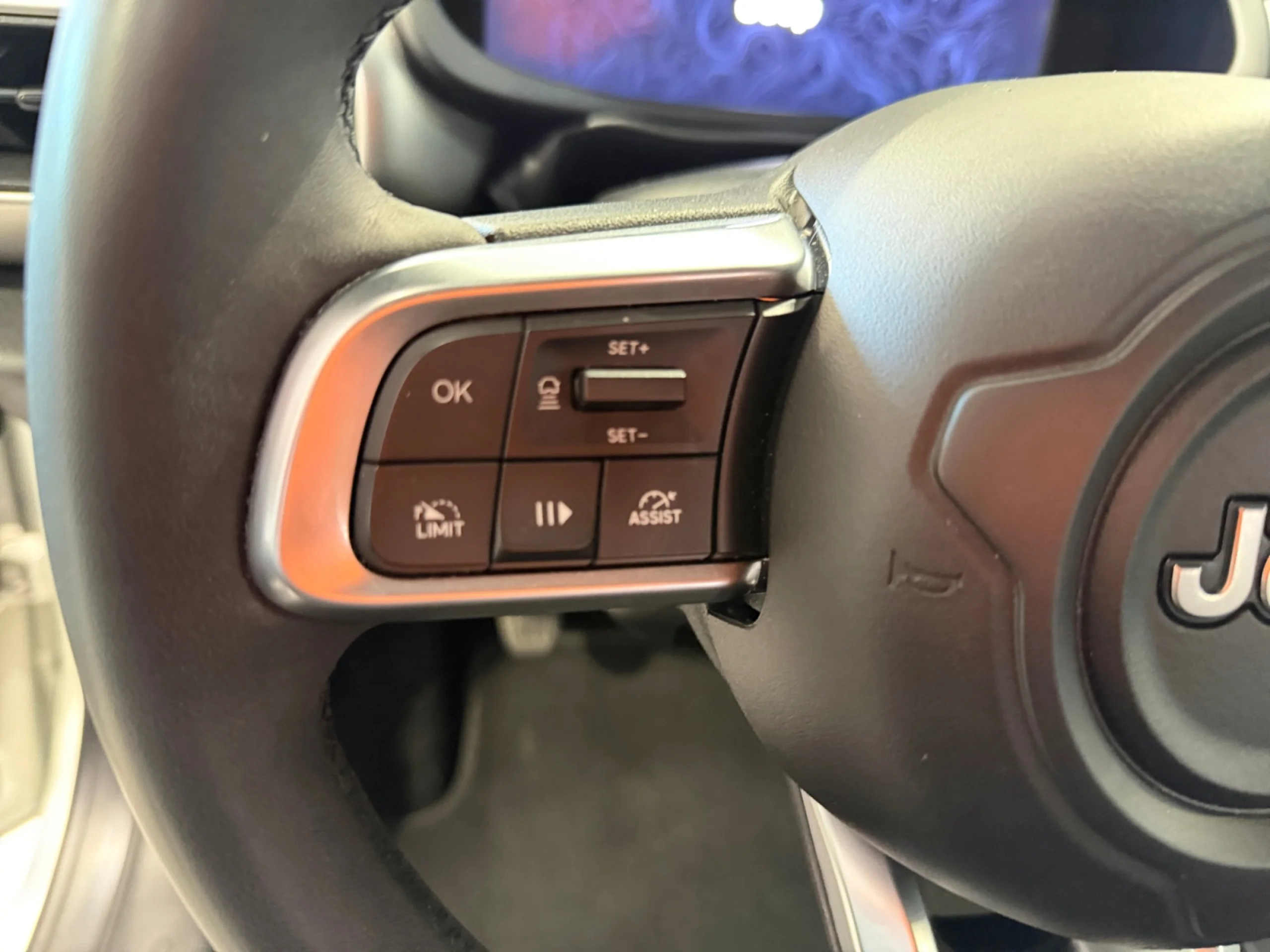 JEEP AVENGER 1.2 G 74KW (100CV) ALTITUDE - Foto 9