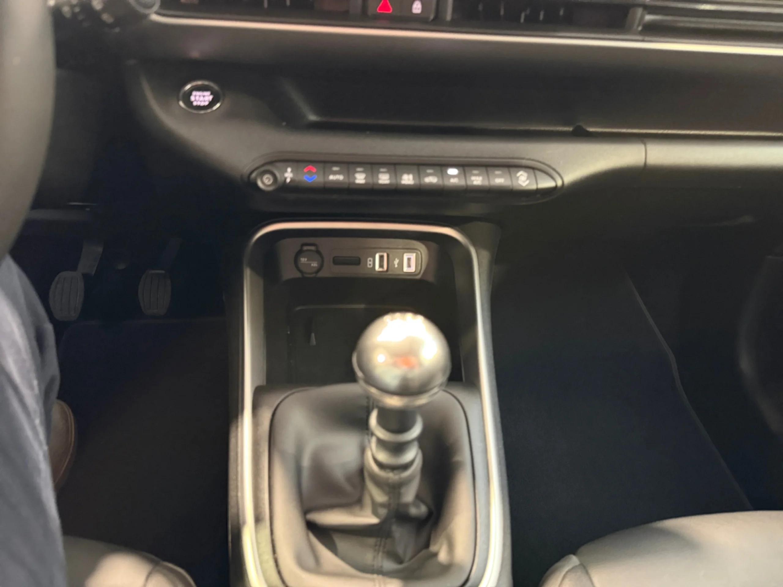 JEEP AVENGER 1.2 G 74KW (100CV) ALTITUDE - Foto 20