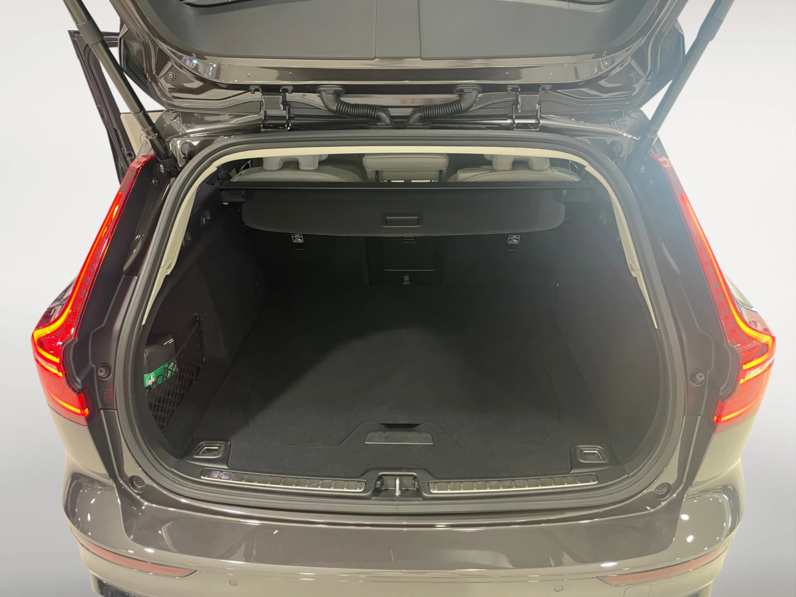 VOLVO V60 2.0 T6 AWD RECHARGE ULTRA DARK AUTO - Foto 8