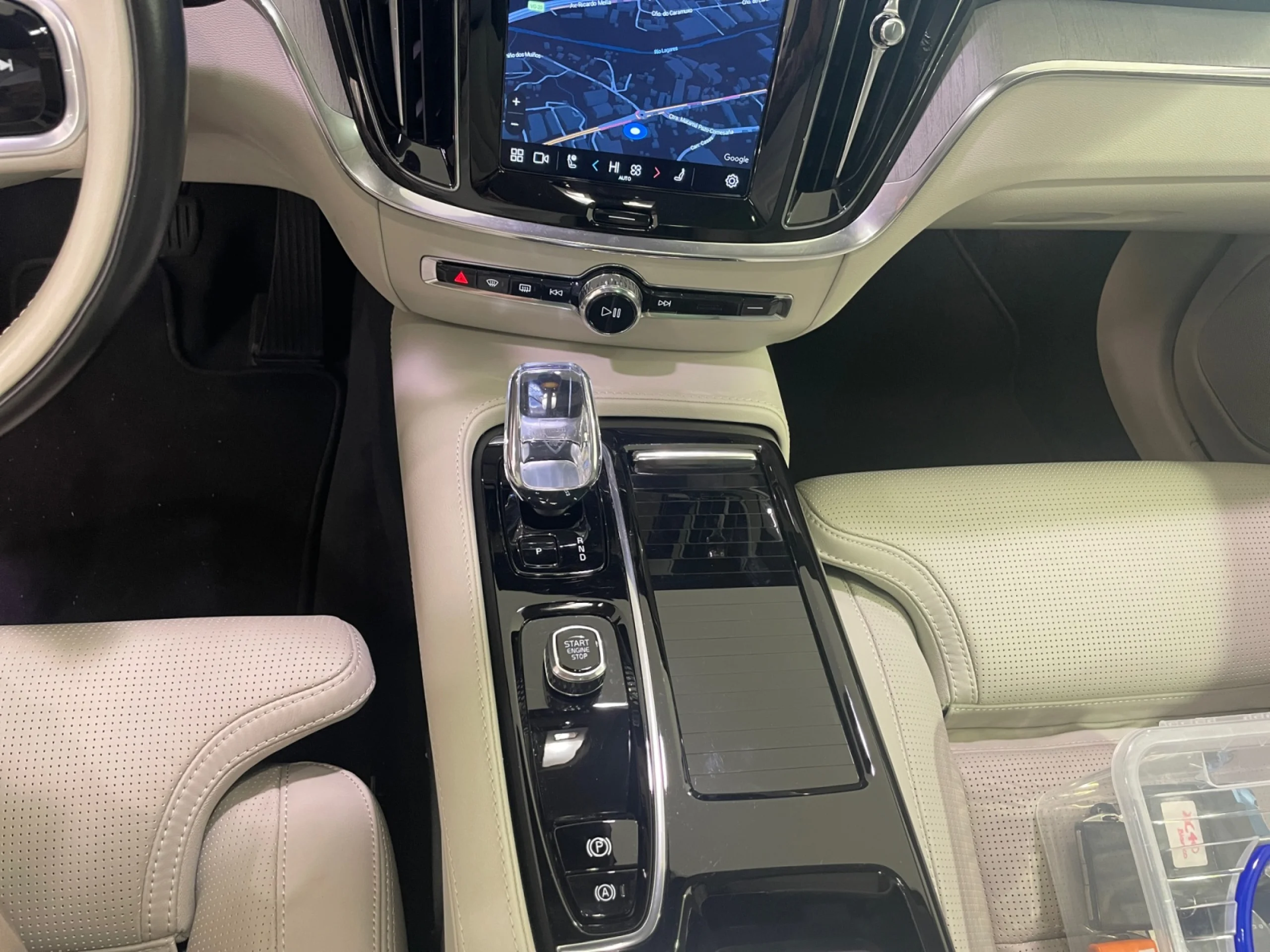 VOLVO V60 2.0 T6 AWD RECHARGE ULTRA DARK AUTO - Foto 11