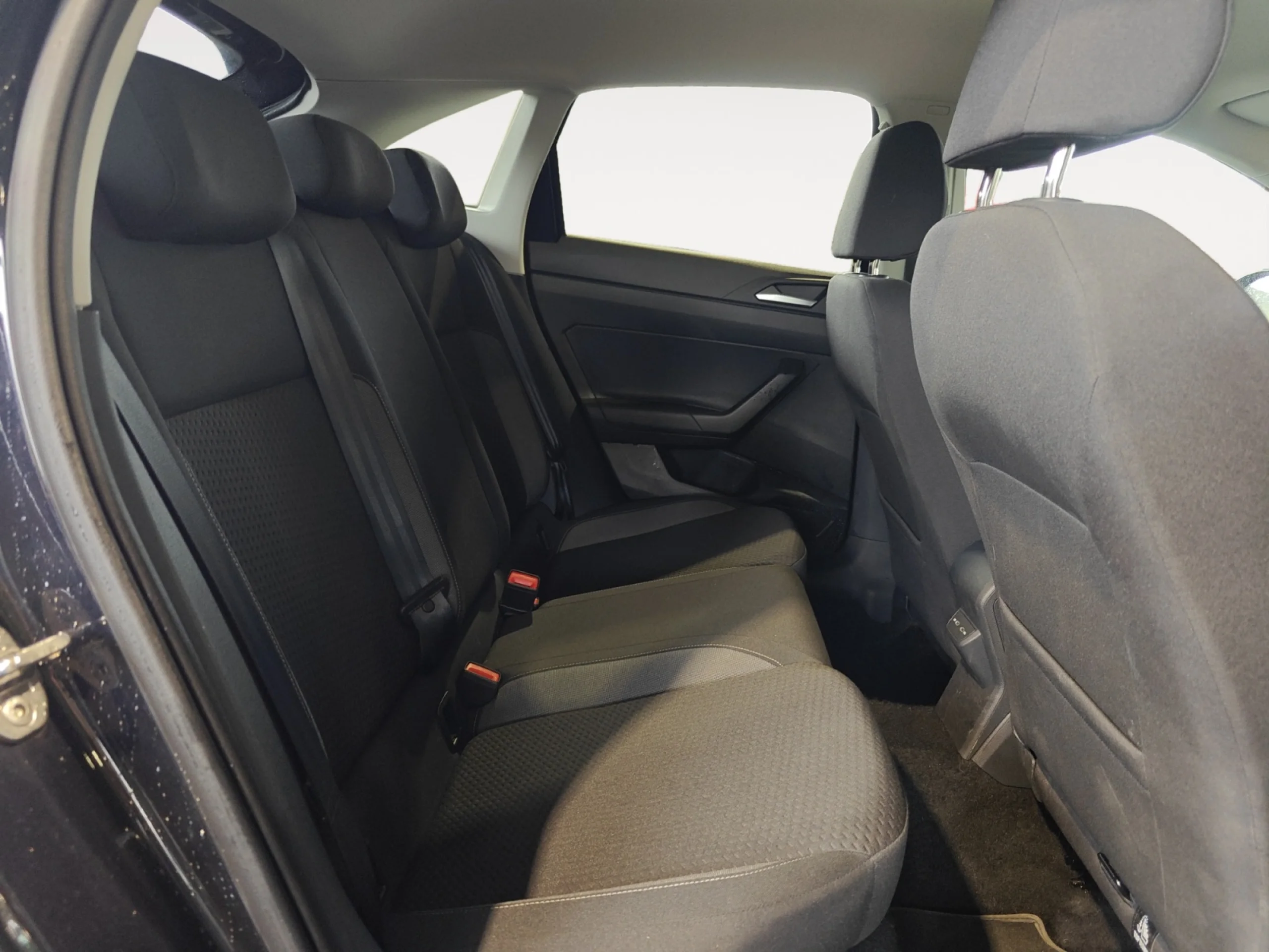 VOLKSWAGEN TAIGO ··MÁS·· 1.0 TSI 85KW (115CV) - Foto 6