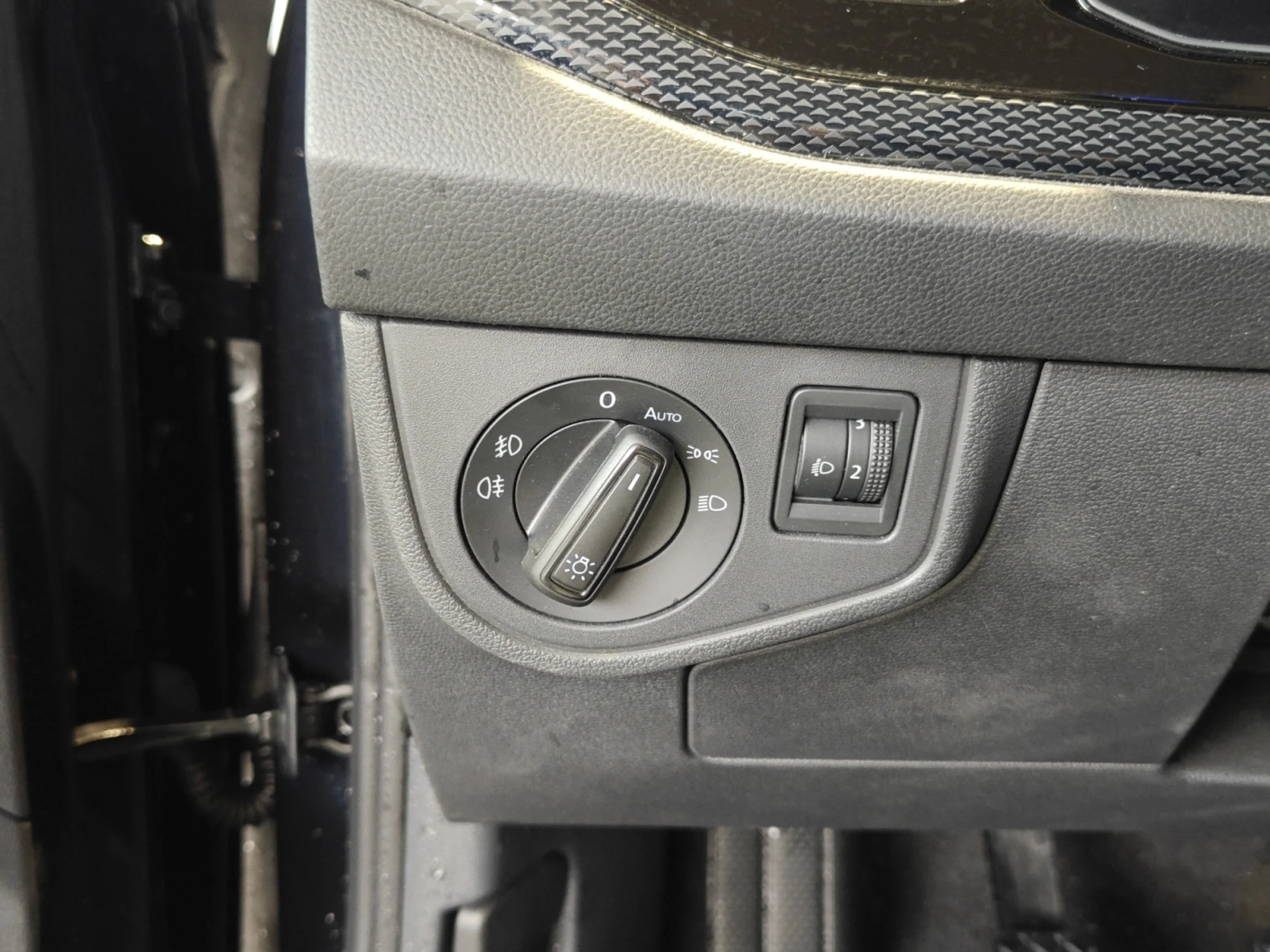 VOLKSWAGEN TAIGO ··MÁS·· 1.0 TSI 85KW (115CV) - Foto 12