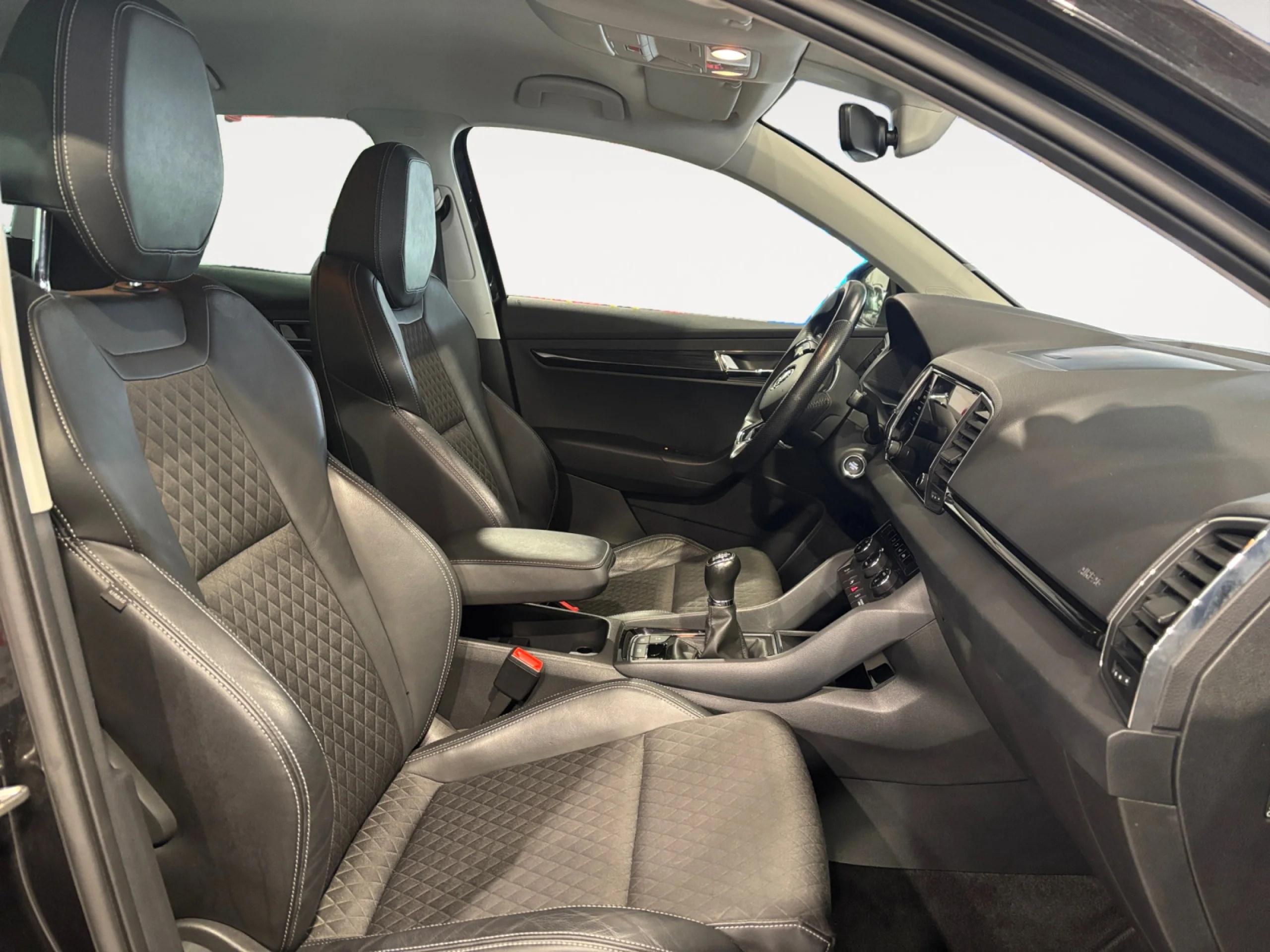 SKODA KAROQ 1.5 TSI 110KW (150CV) ACT STYLE - Foto 5