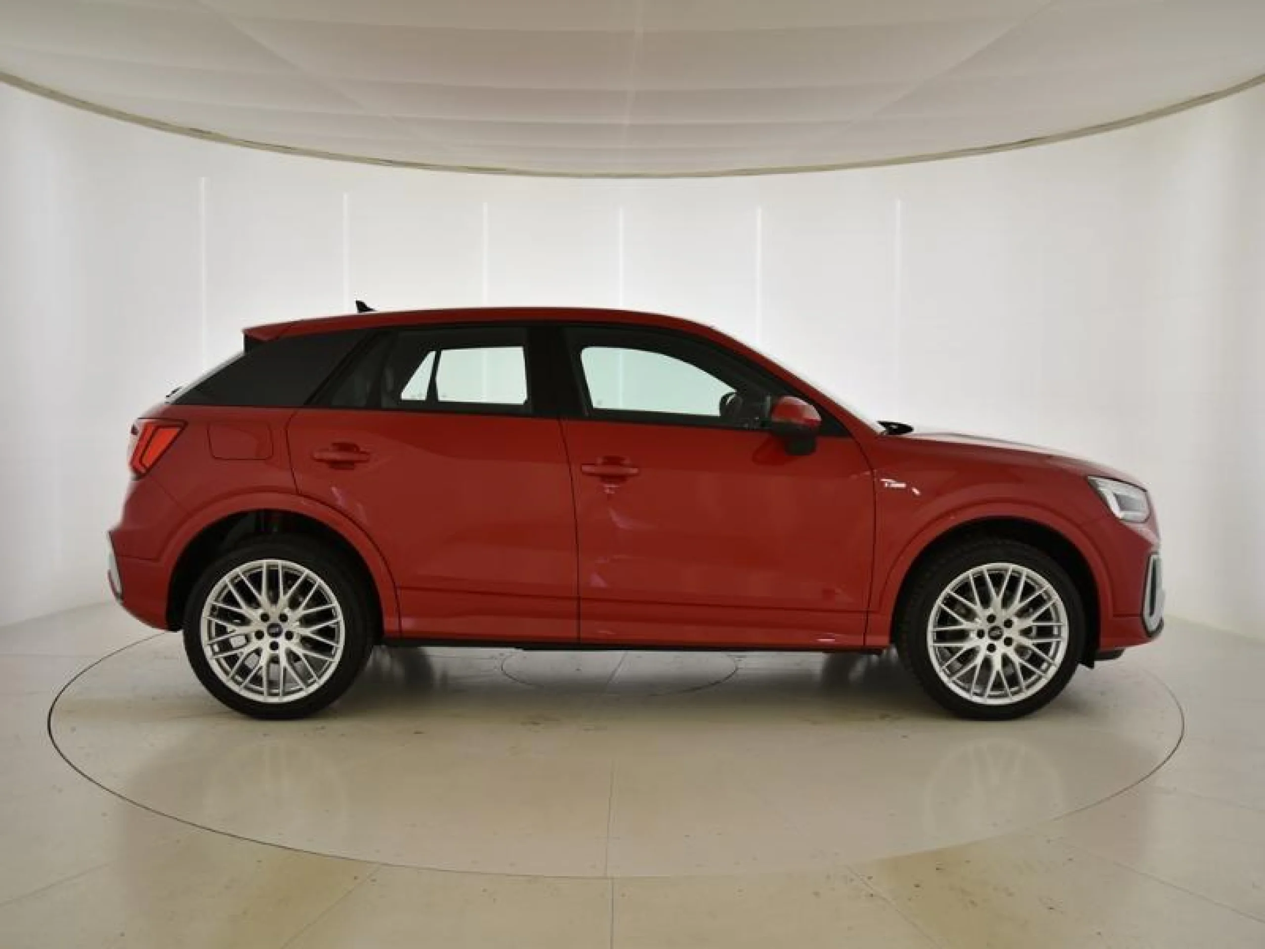 AUDI Q2 ADRENALIN EDITION 35 TDI 110KW S TRONIC - Foto 3