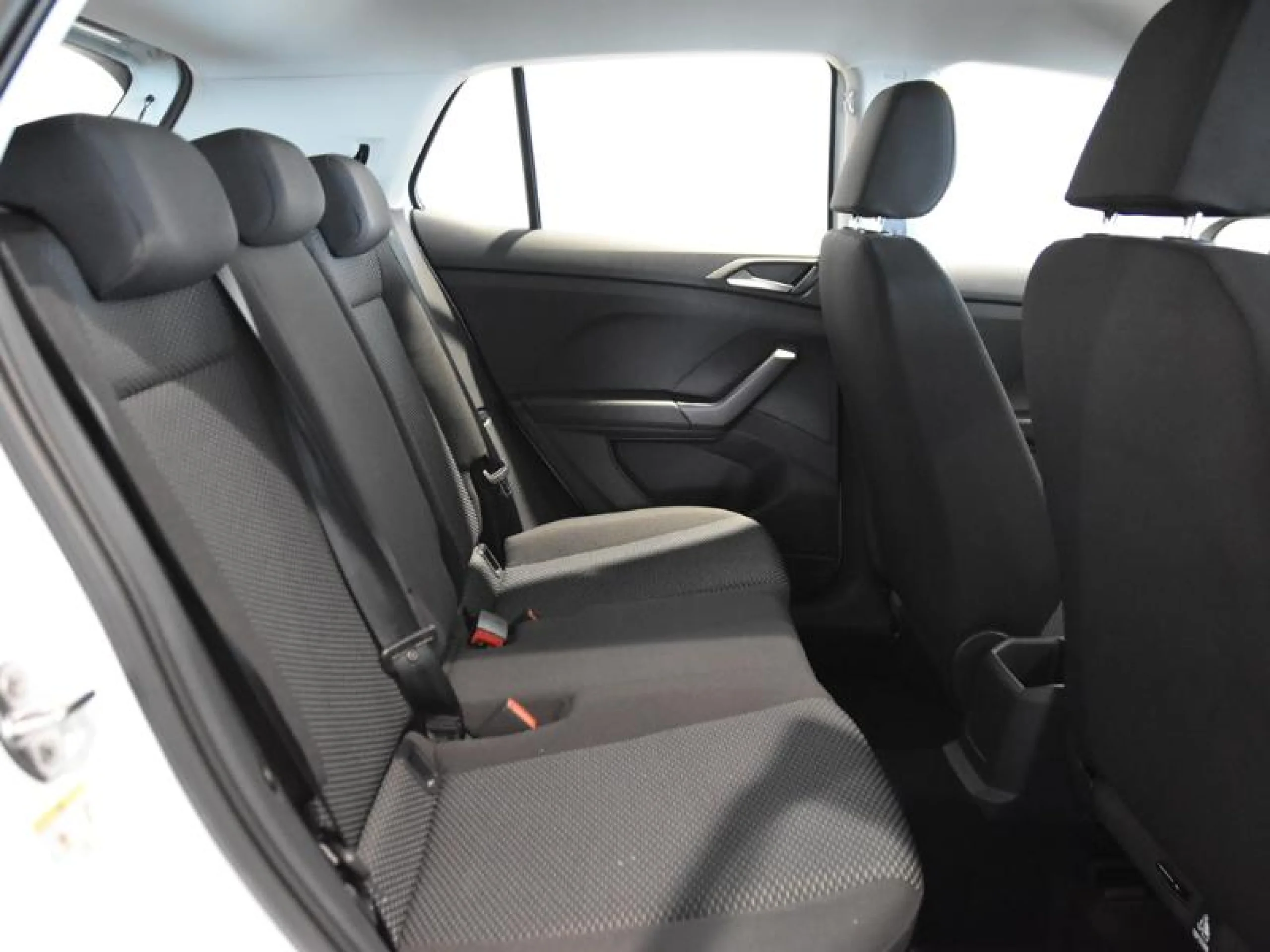 VOLKSWAGEN T CROSS T CROSS T CROSS  1.0 TSI 70 KW (95 CV)  5 VEL. - Foto 6