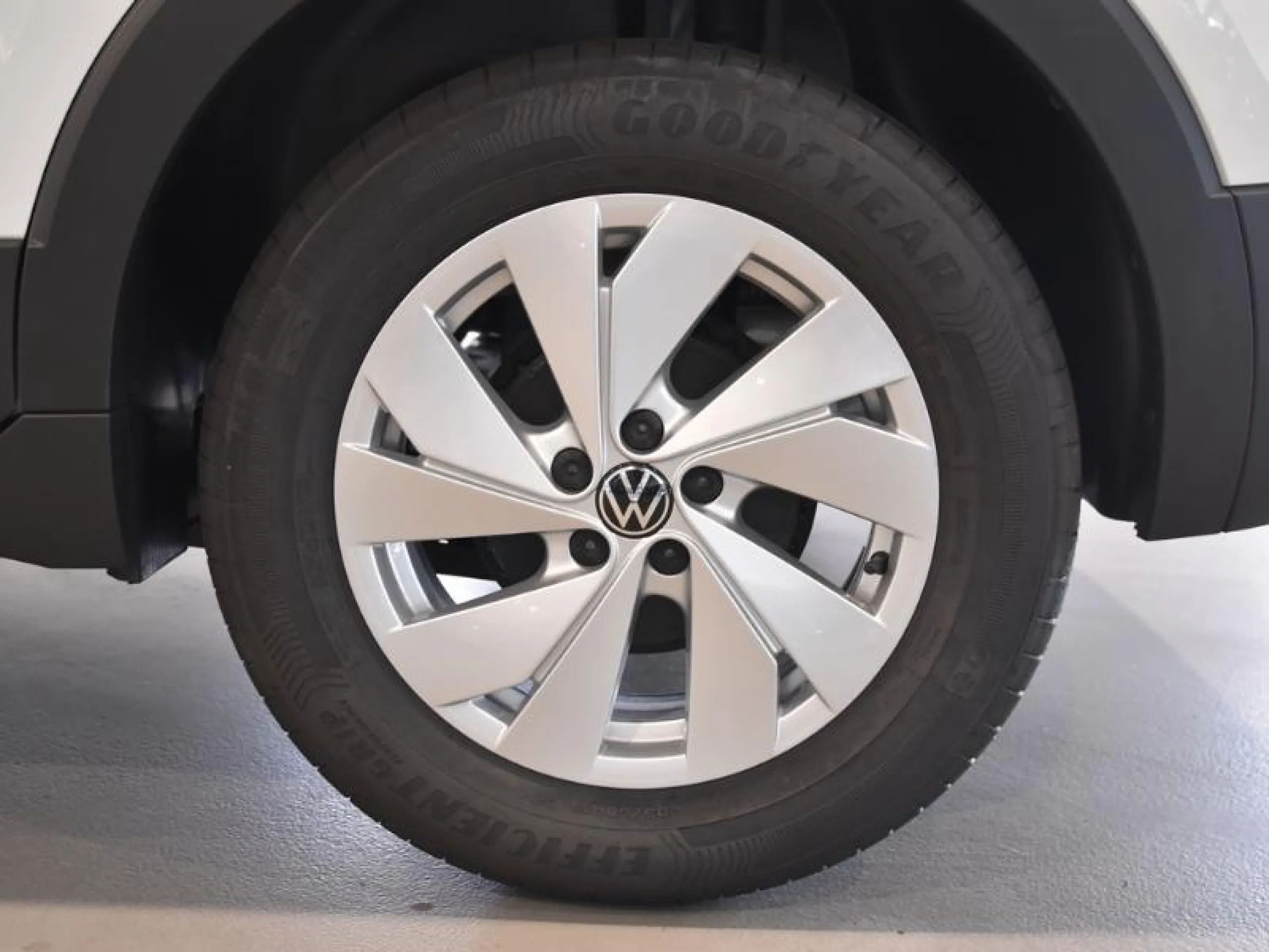 VOLKSWAGEN T CROSS T CROSS T CROSS  1.0 TSI 70 KW (95 CV)  5 VEL. - Foto 8