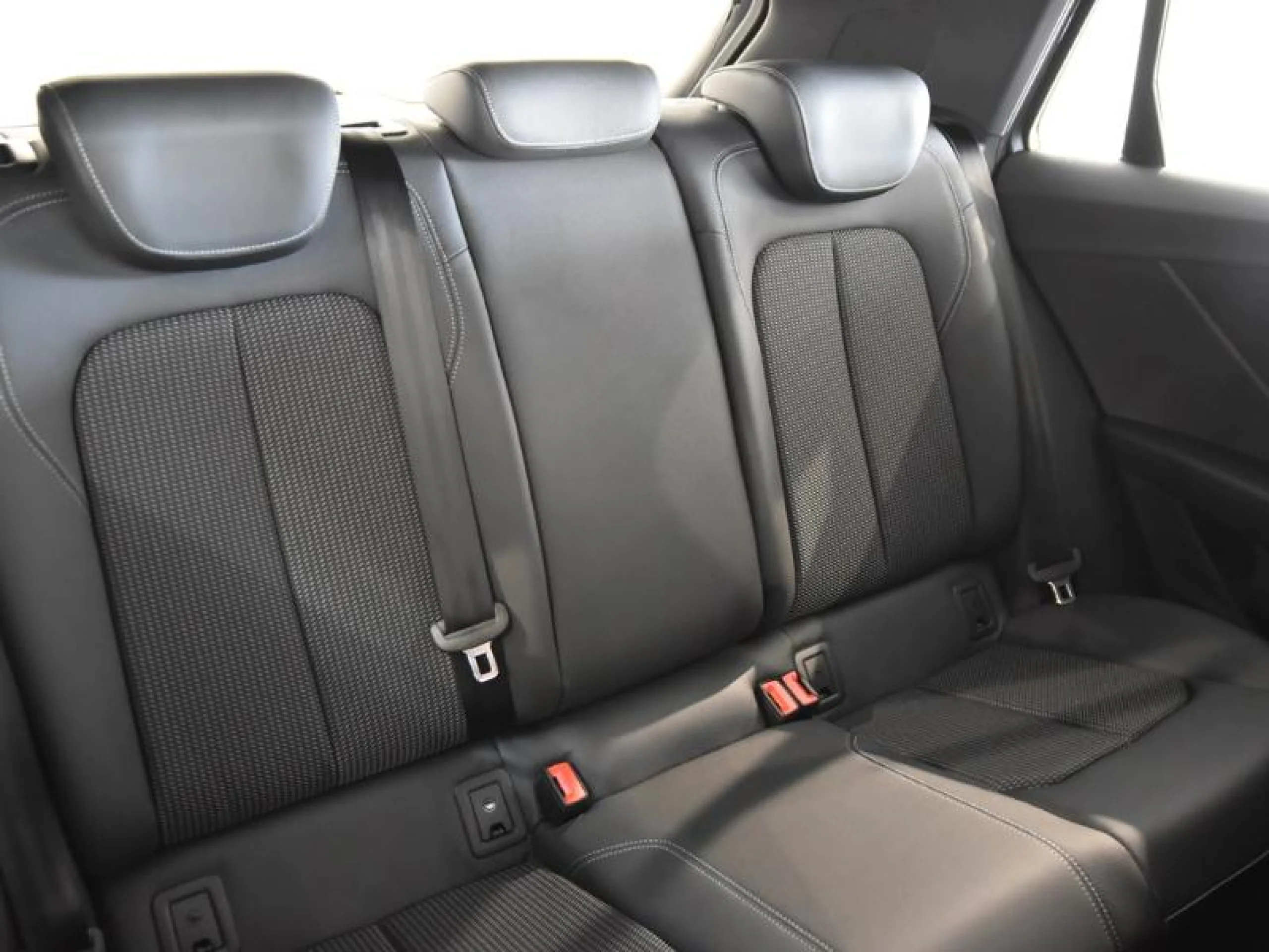 AUDI Q2 ADRENALIN 35 TDI 110KW (150CV) S TRONIC - Foto 5