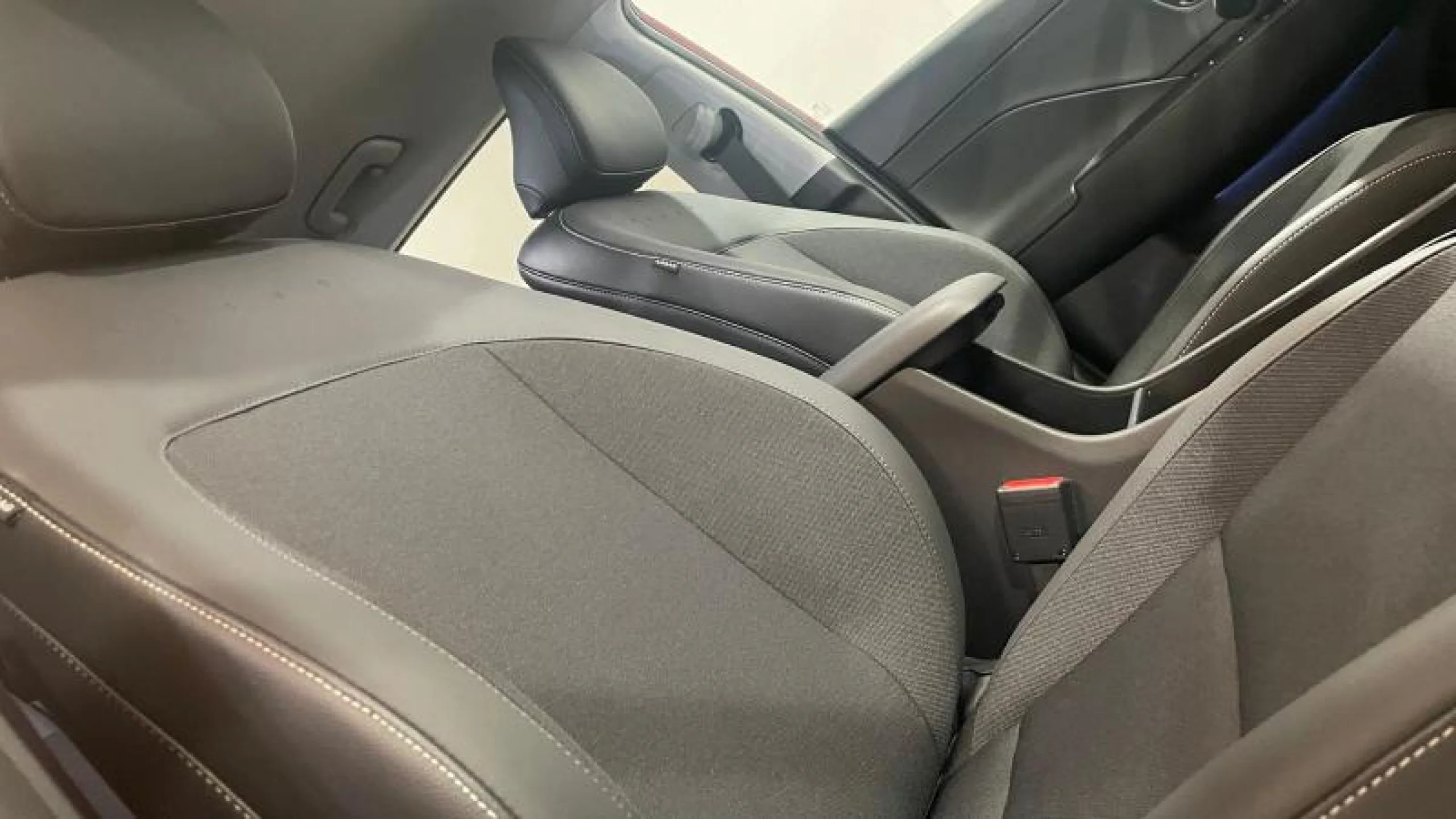 HYUNDAI KONA HEV 1.6GDI 138CV DT TECNO - Foto 13