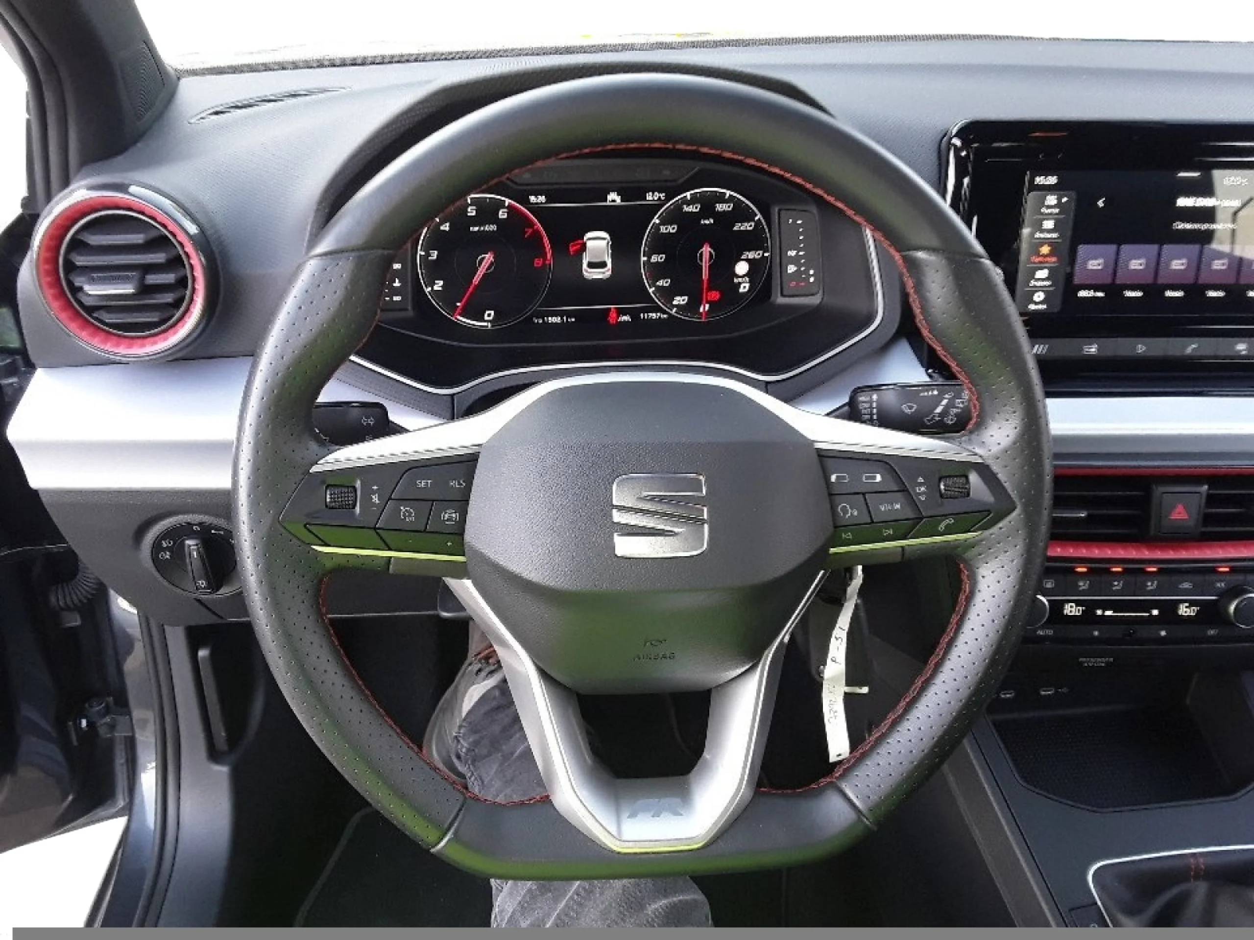 SEAT IBIZA 1.0 TSI 85KW (115CV) FR XS - Foto 9