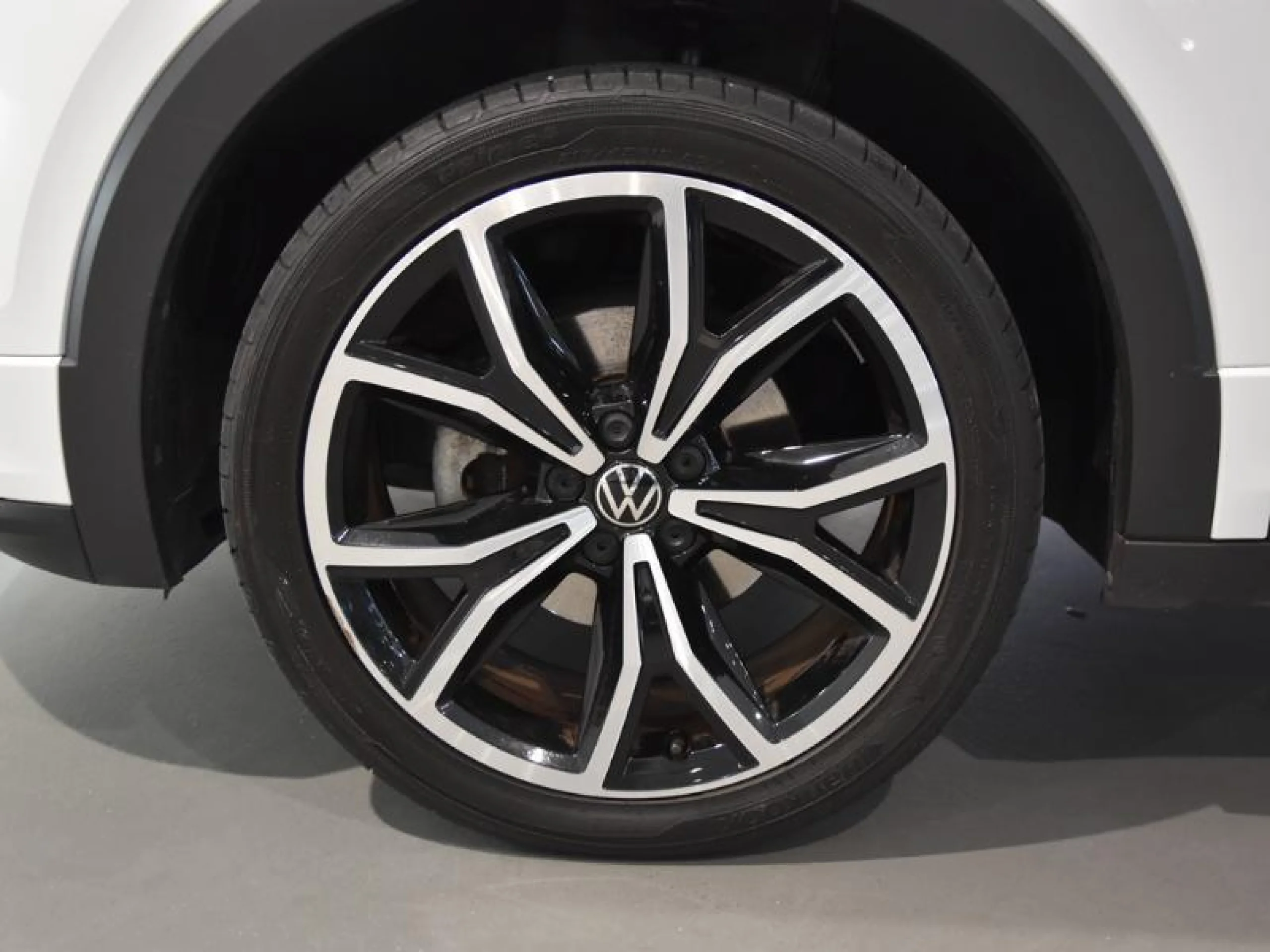 VOLKSWAGEN T CROSS SPORT 1.0 TSI 81KW (110CV) - Foto 8