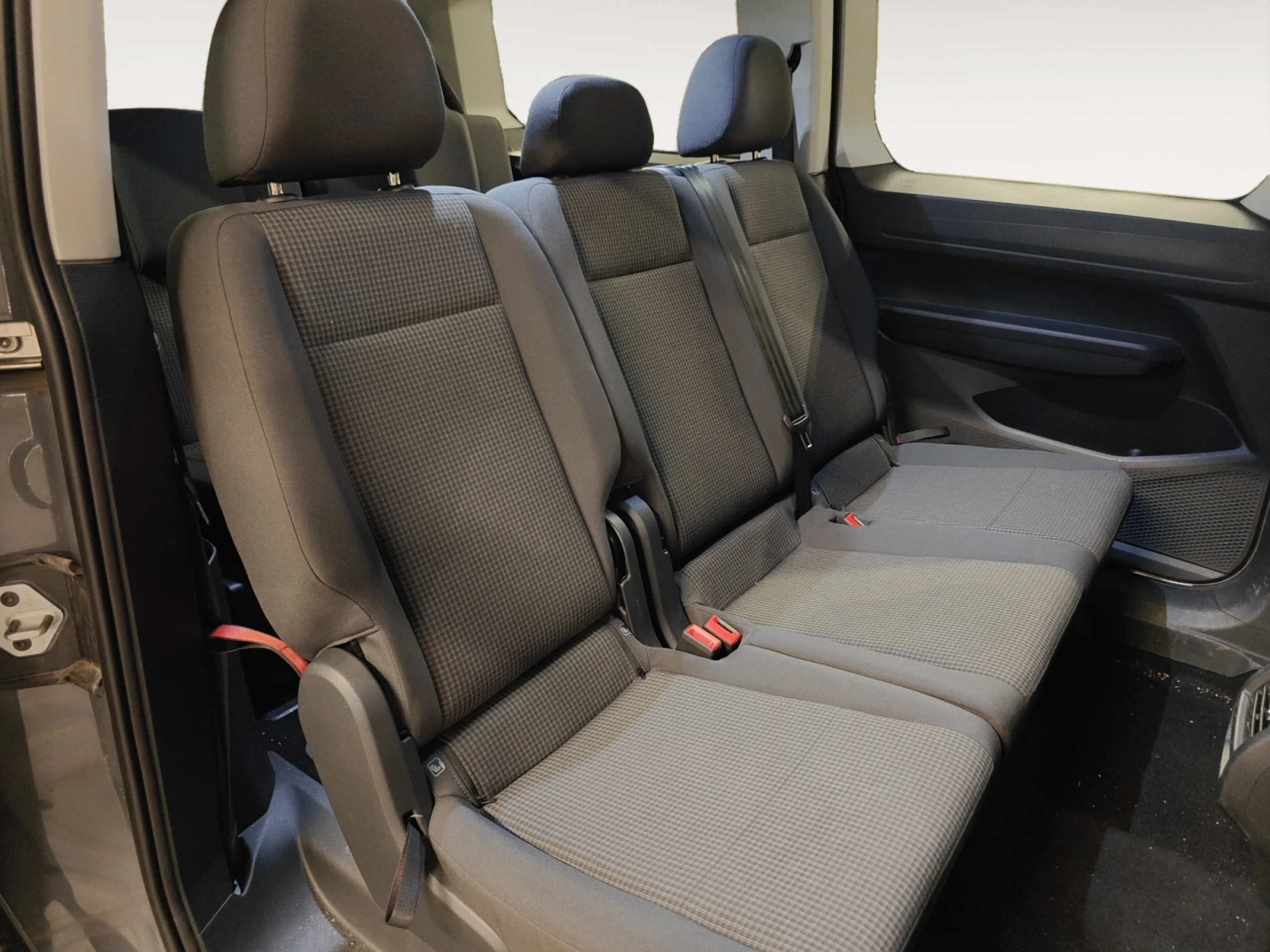 VOLKSWAGEN CADDY MAXI CARGO 2.0 TDI 90KW (122CV) DSG - Foto 6